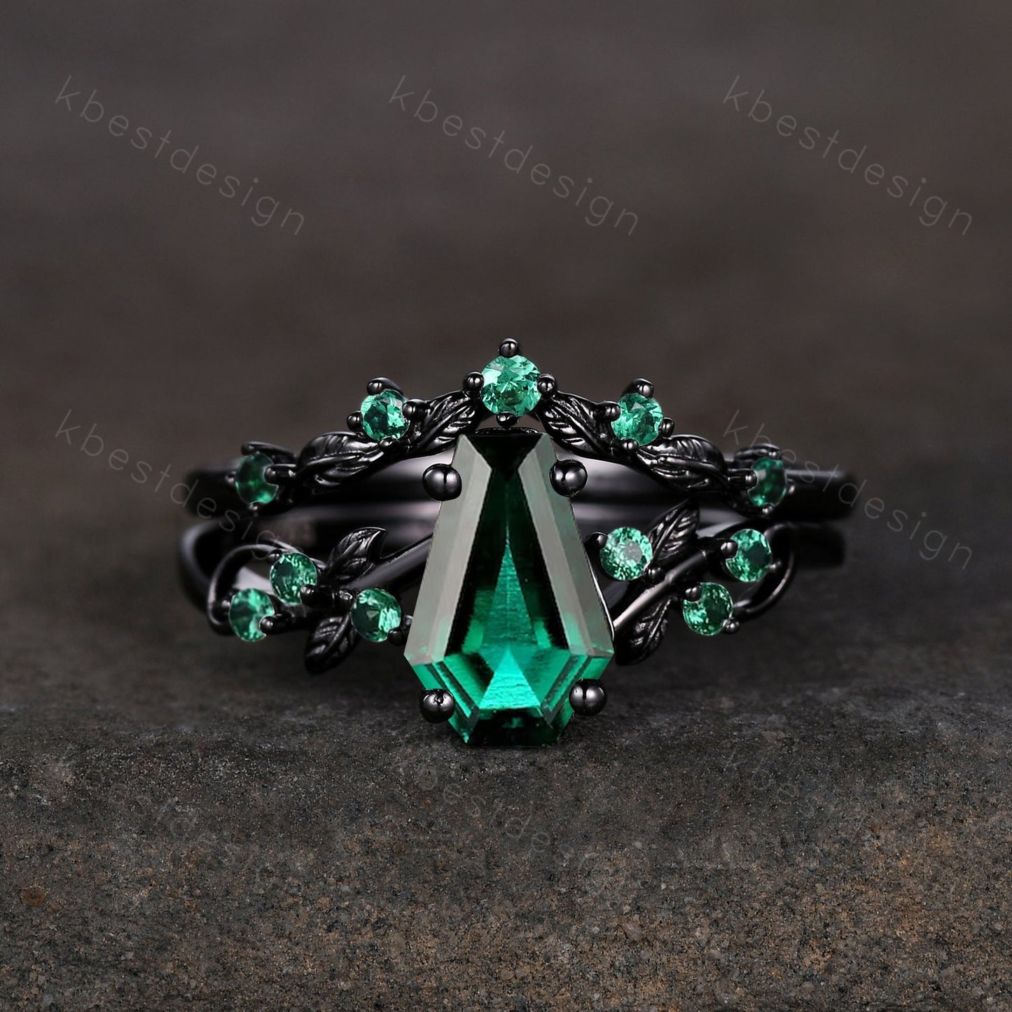 Vintage Coffin cut Emerald Engagement Ring Art Deco Branch Design Leaf Emerald Wedding Ring Gothic Black Gold Ring Unique Bridal Promise Set