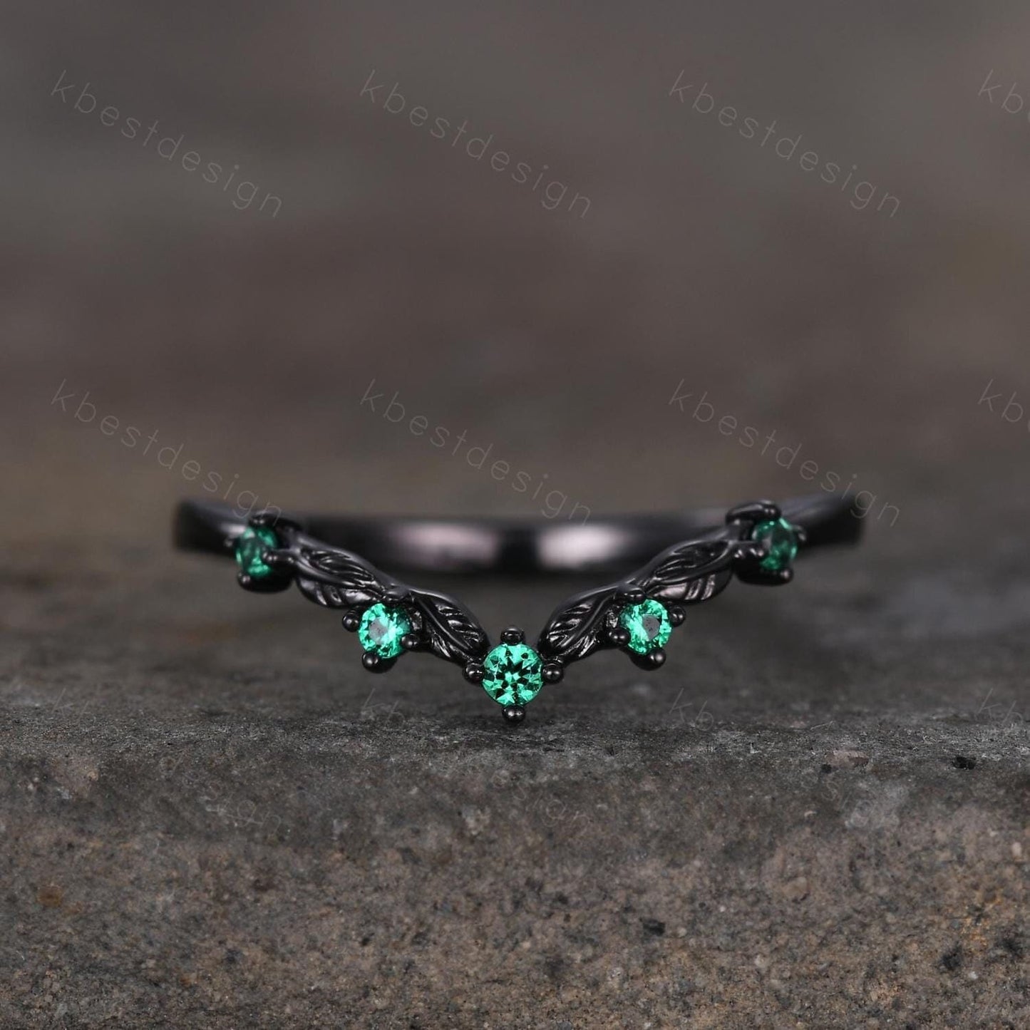 Vintage Curved Emerald Wedding Band Rose Gold Stacking Band Unique Leaf Style Matching Band for Women Nature Inspired Ring Anniversary Gift