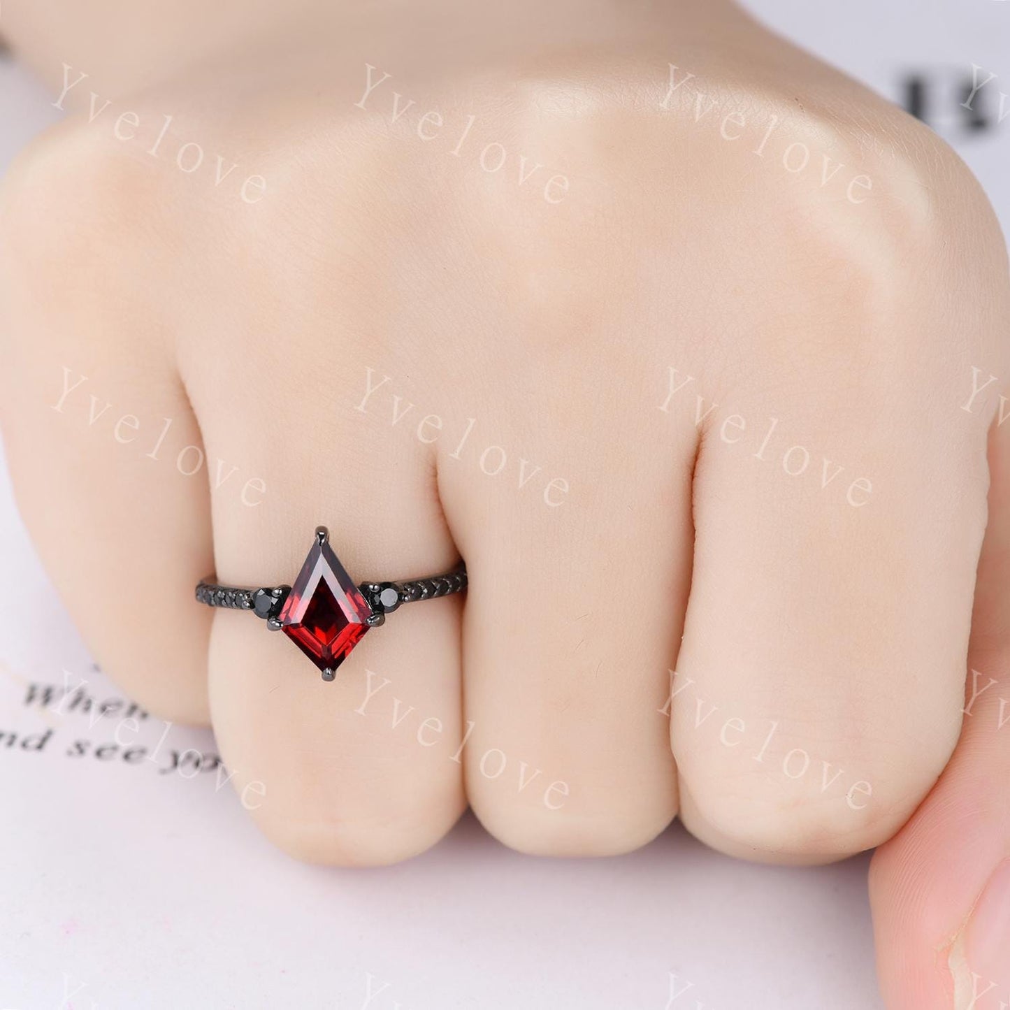 Retro Kite Red Garnet Engagement Ring,Vintage Black Silver Ring Set,Unique Black Spinel Diamond Promise Ring Anniversary Gift Birthstone