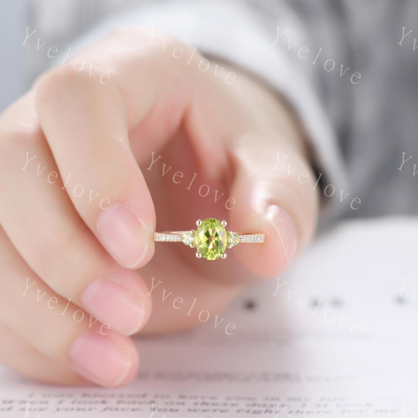 Oval Cut Peridot Engagement Ring Set,Peridot Wedding Ring Set,August Birthstone,Diamond Stacking Wedding Band for Women Anniversary Gift