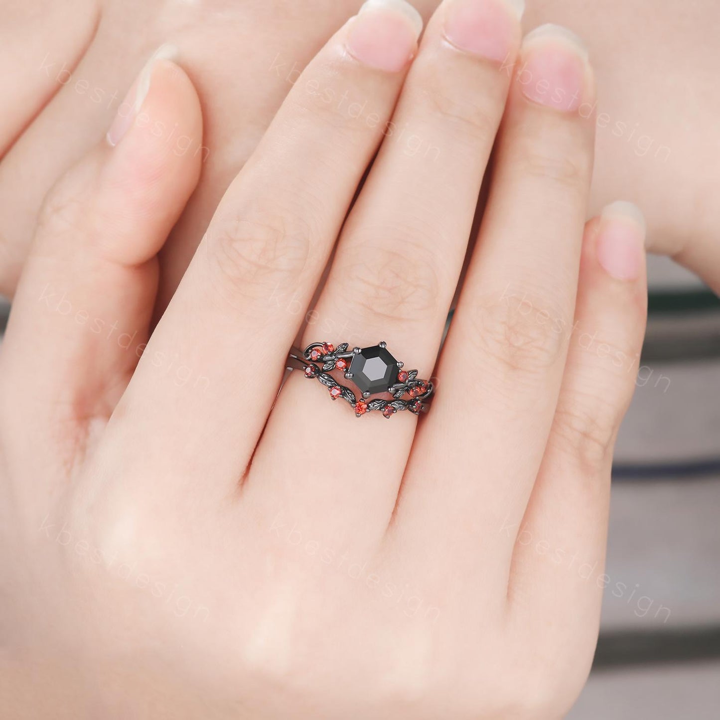 Gothic Hexagon cut Black Onyx Engagement Ring Art Deco Branch Design Leaf Garnet Wedding Ring Black Gold Ring Unique Bridal Ring Set