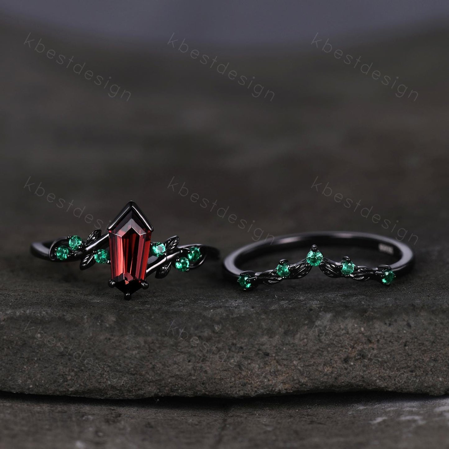 Vintage garnet engagement ring set black gold twig leaf emerald ring shield cut ring for women unique art deco bridal wedding ring set