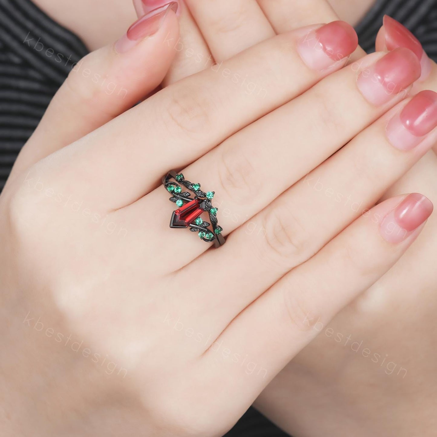 Vintage garnet engagement ring set black gold twig leaf emerald ring shield cut ring for women unique art deco bridal wedding ring set