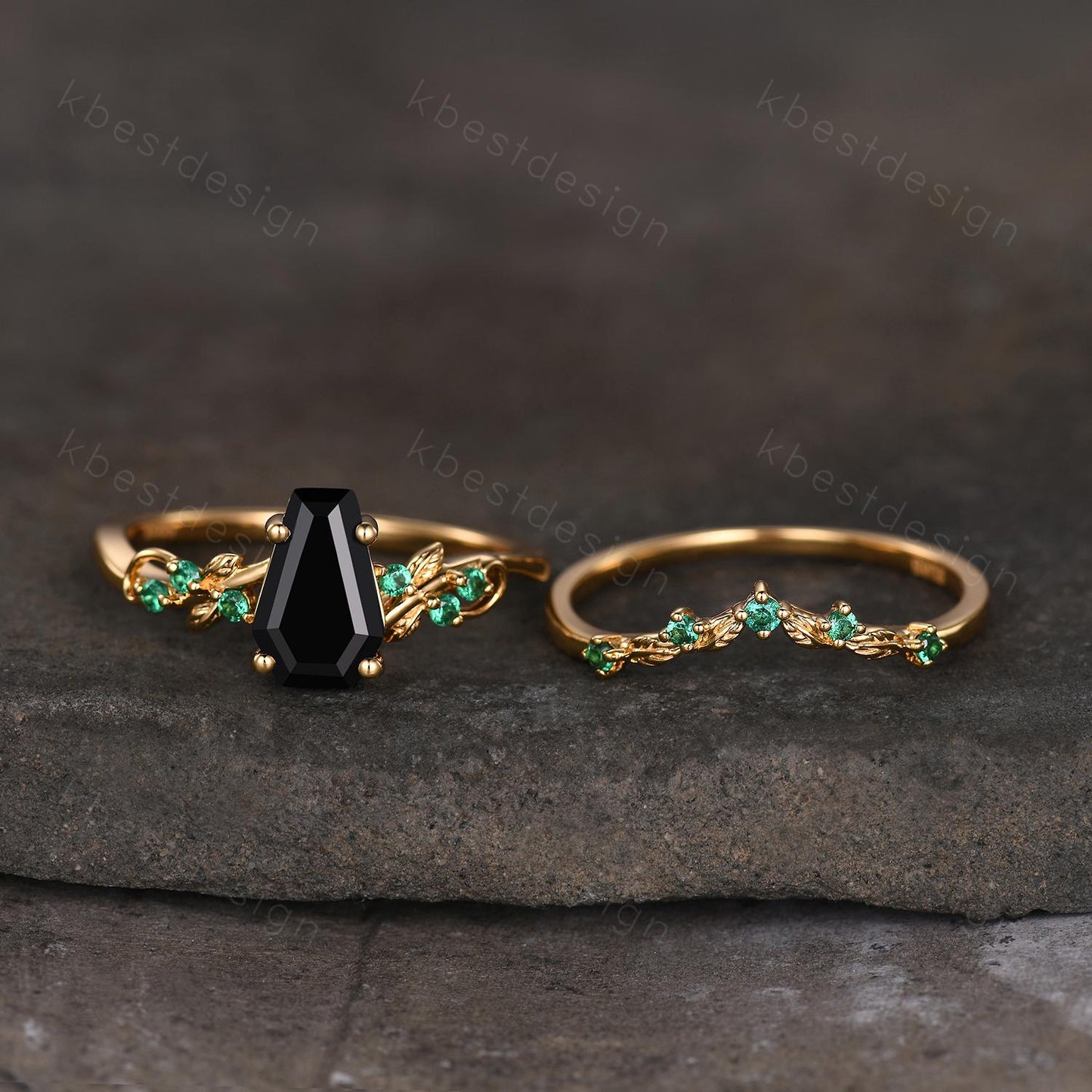Gothic Yellow Gold Black Onyx Engagement Ring Art Deco Branch Design Leaf Emerald Wedding Ring Coffin cut Ring Unique Bridal Ring Set