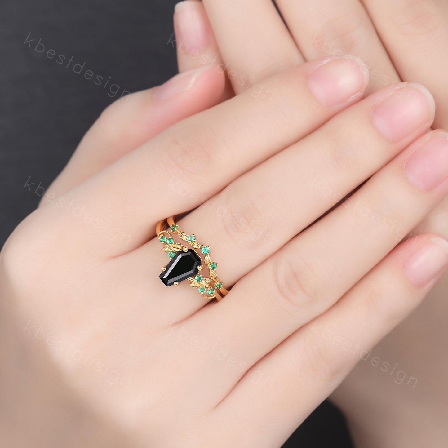 Gothic Yellow Gold Black Onyx Engagement Ring Art Deco Branch Design Leaf Emerald Wedding Ring Coffin cut Ring Unique Bridal Ring Set