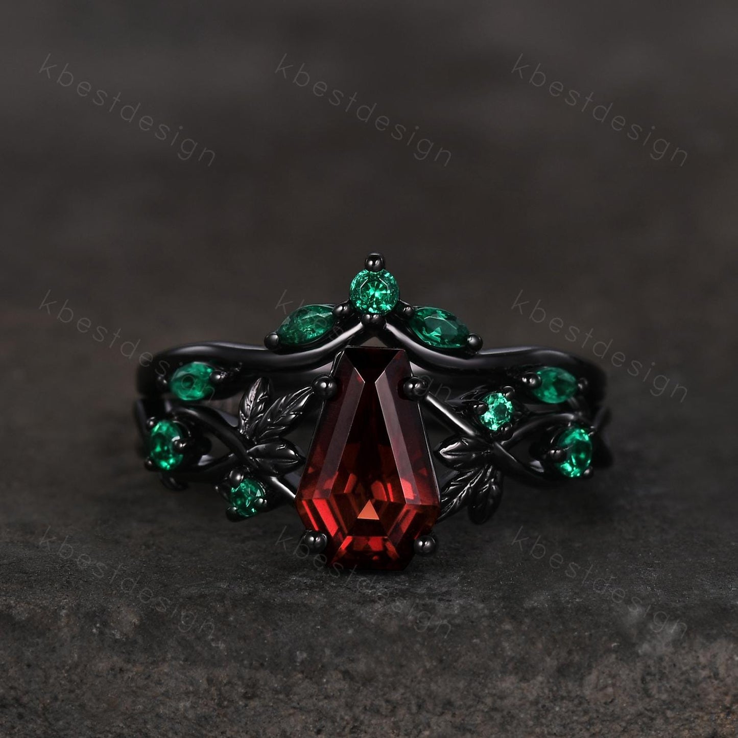 Gothic Black Gold Garnet Engagement Ring Art Deco Branch Design Leaf Emerald Wedding Ring Coffin cut Ring Unique Promise Ring Set