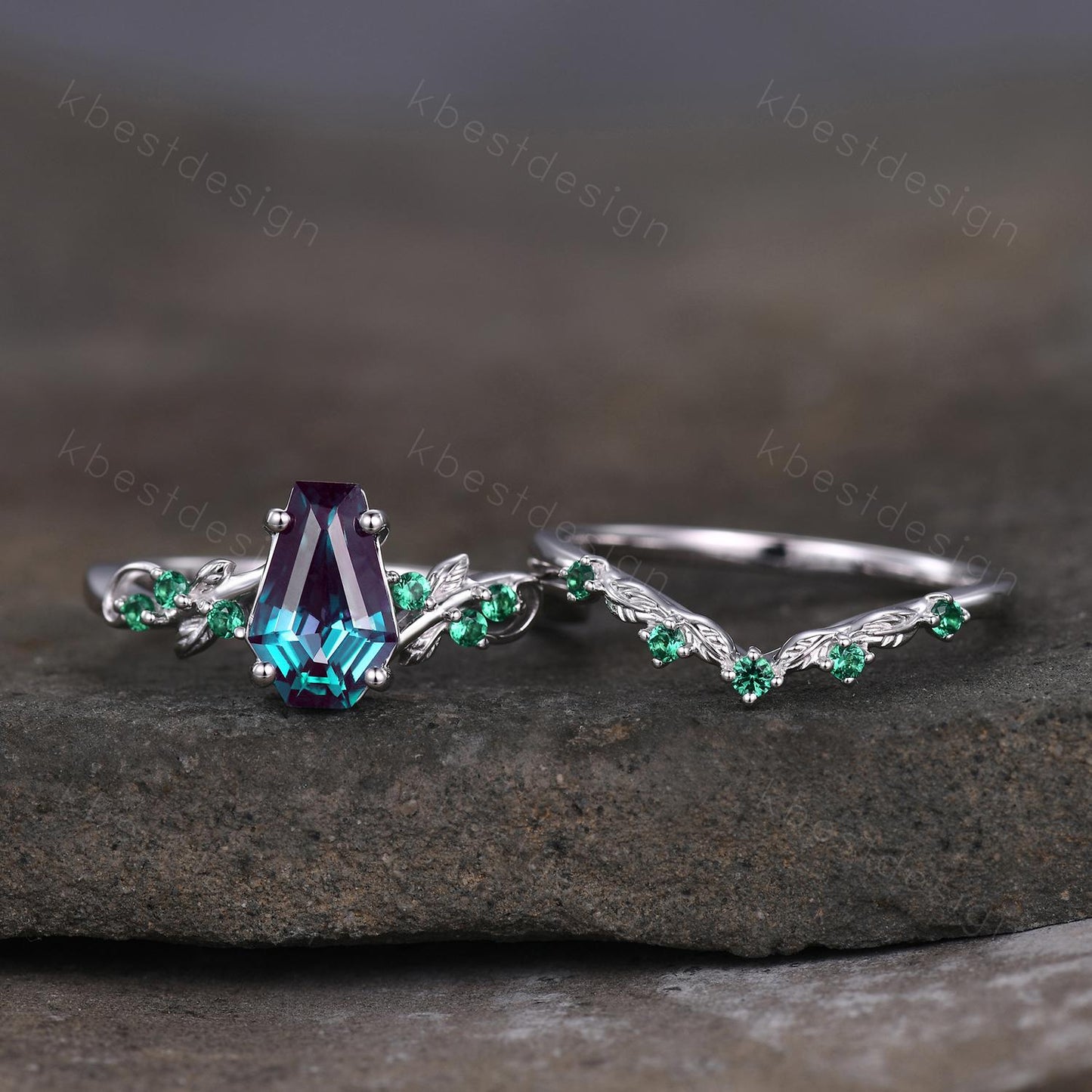 Coffin cut Alexandrite Engagement Ring Set Art Deco Branch Design Leaf Ring Curved Emerald Stacking Band Unique Bridal Promise Ring Gift