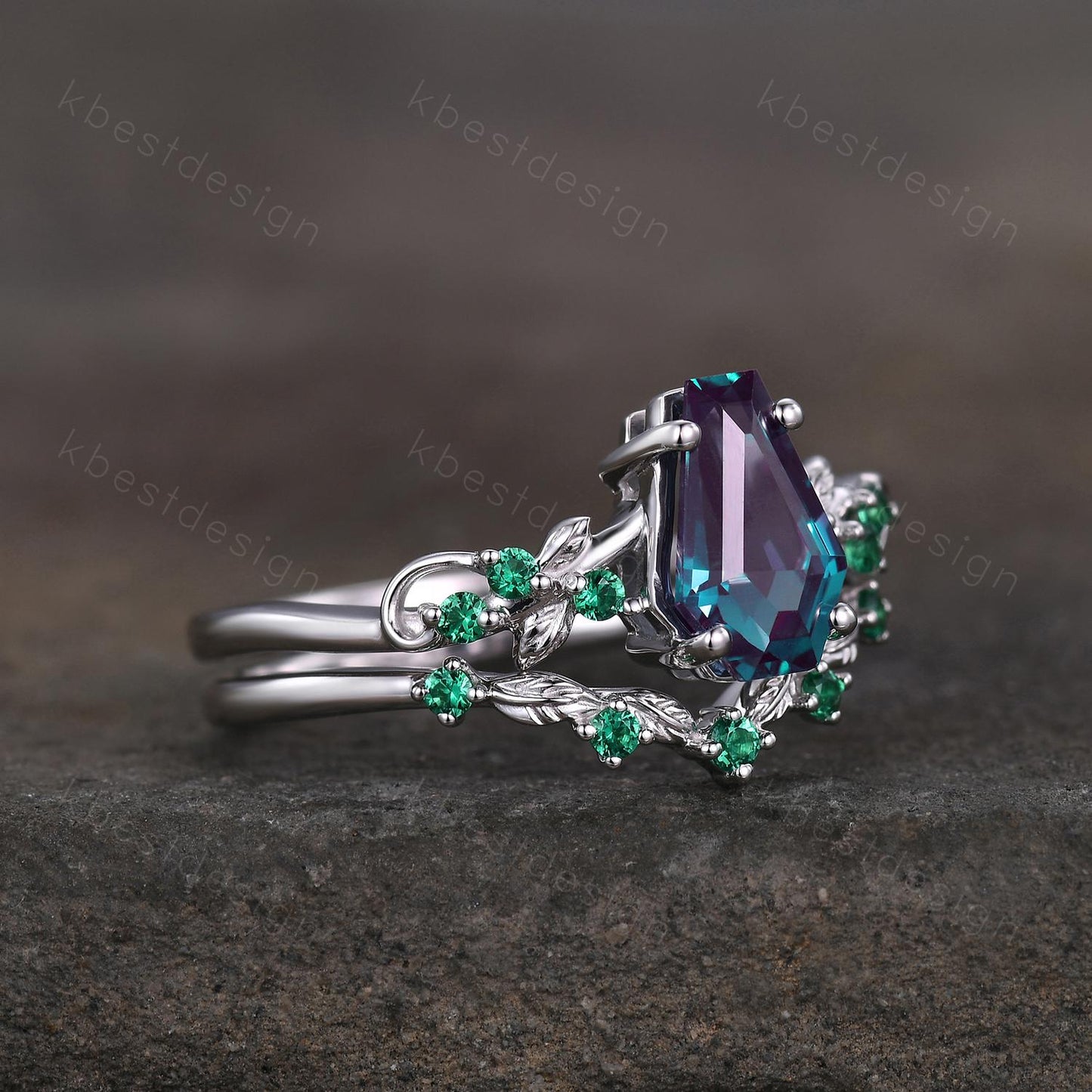 Coffin cut Alexandrite Engagement Ring Set Art Deco Branch Design Leaf Ring Curved Emerald Stacking Band Unique Bridal Promise Ring Gift