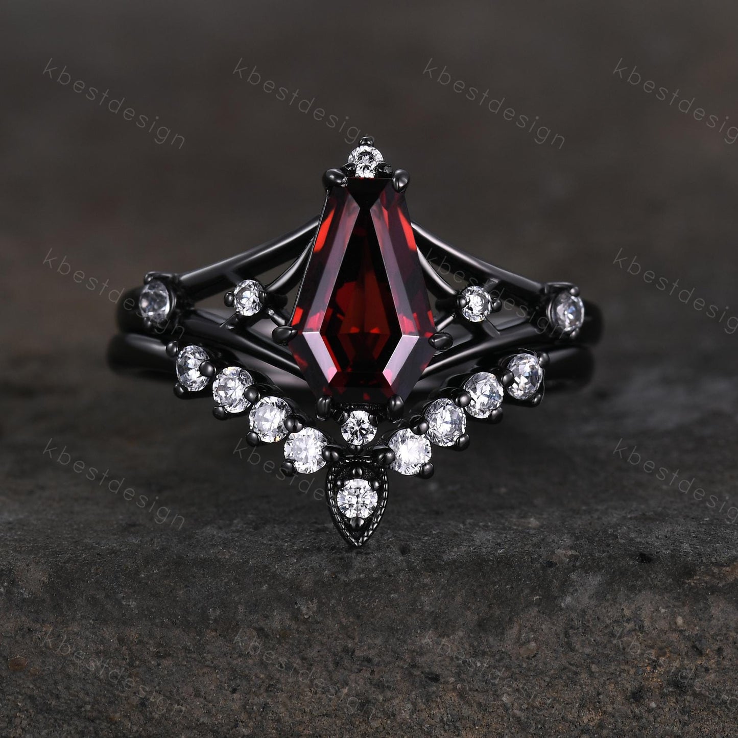 Gothic Garnet Engagement Ring Set Black Gold Rings For Women Unique Curved Moissanite Stacking Band Art Deco Shank Ring Promise Ring