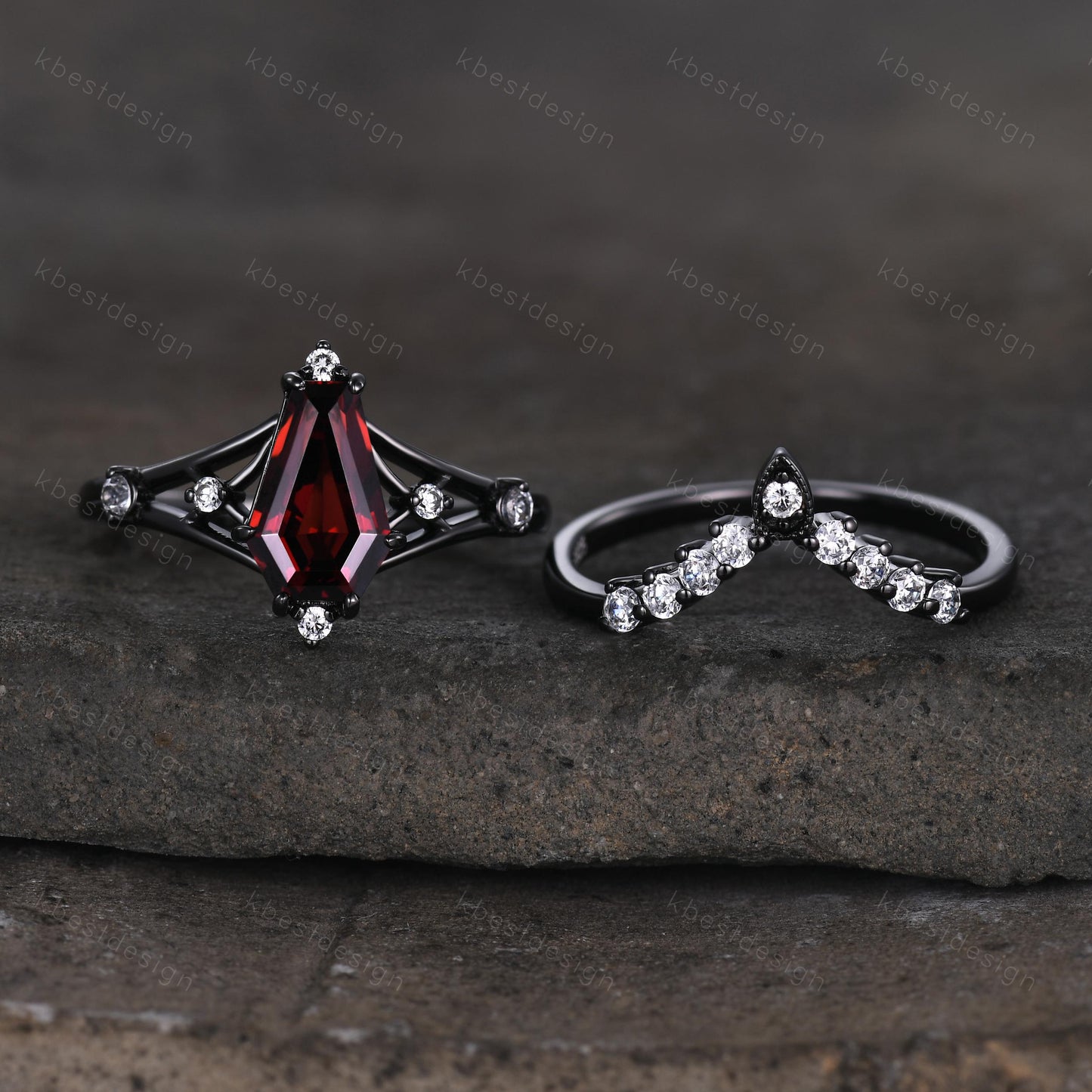 Gothic Garnet Engagement Ring Set Black Gold Rings For Women Unique Curved Moissanite Stacking Band Art Deco Shank Ring Promise Ring