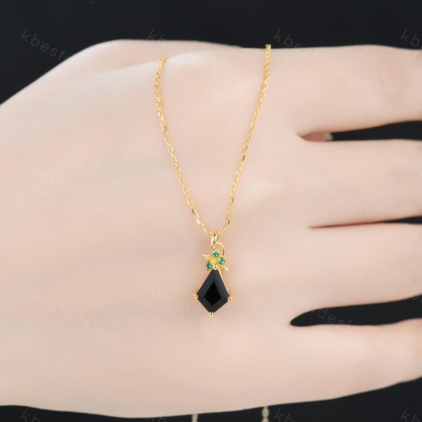 Kite cut natural black onyx necklace vintage women yellow gold necklace unique leaf emerald pendant antique art deco bridal promise gift