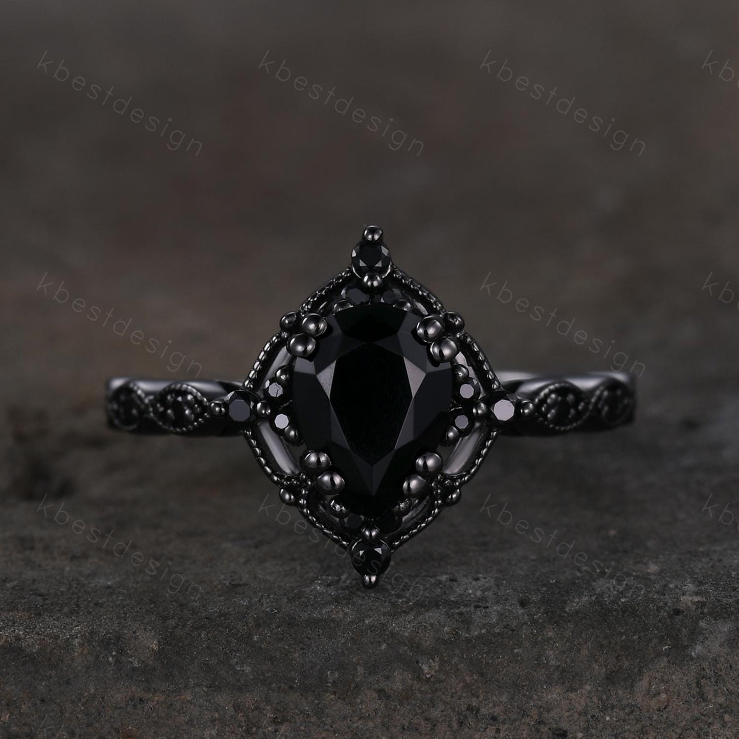 Vintage black onyx engagement ring art deco black gold ring pear shaped black gemstone ring unique black spinel ring Promise ring
