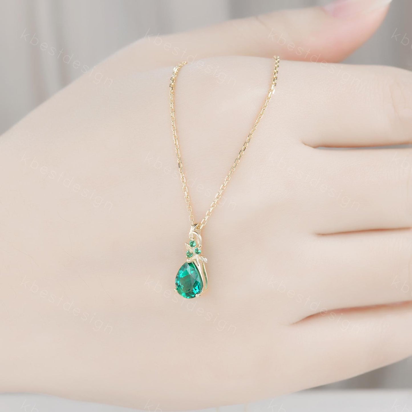 Nature inspired emerald necklace vintage women solid gold necklace unique leaf emerald pendant art deco pear cut pendant bridal promise gift