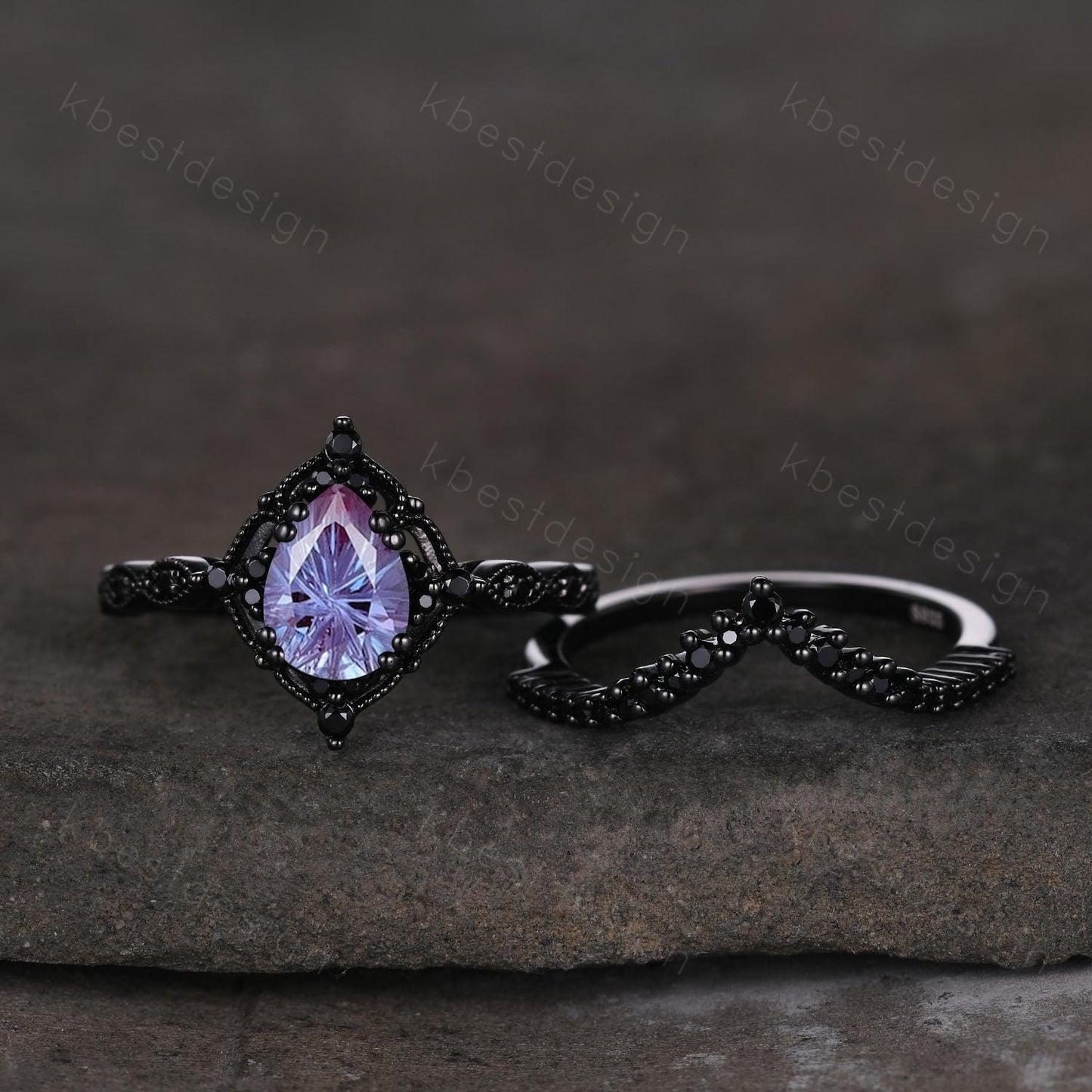Vintage firework alexandrite engagement ring black gold ring art deco curved stacking band pear shaped bridal set unique black wedding set