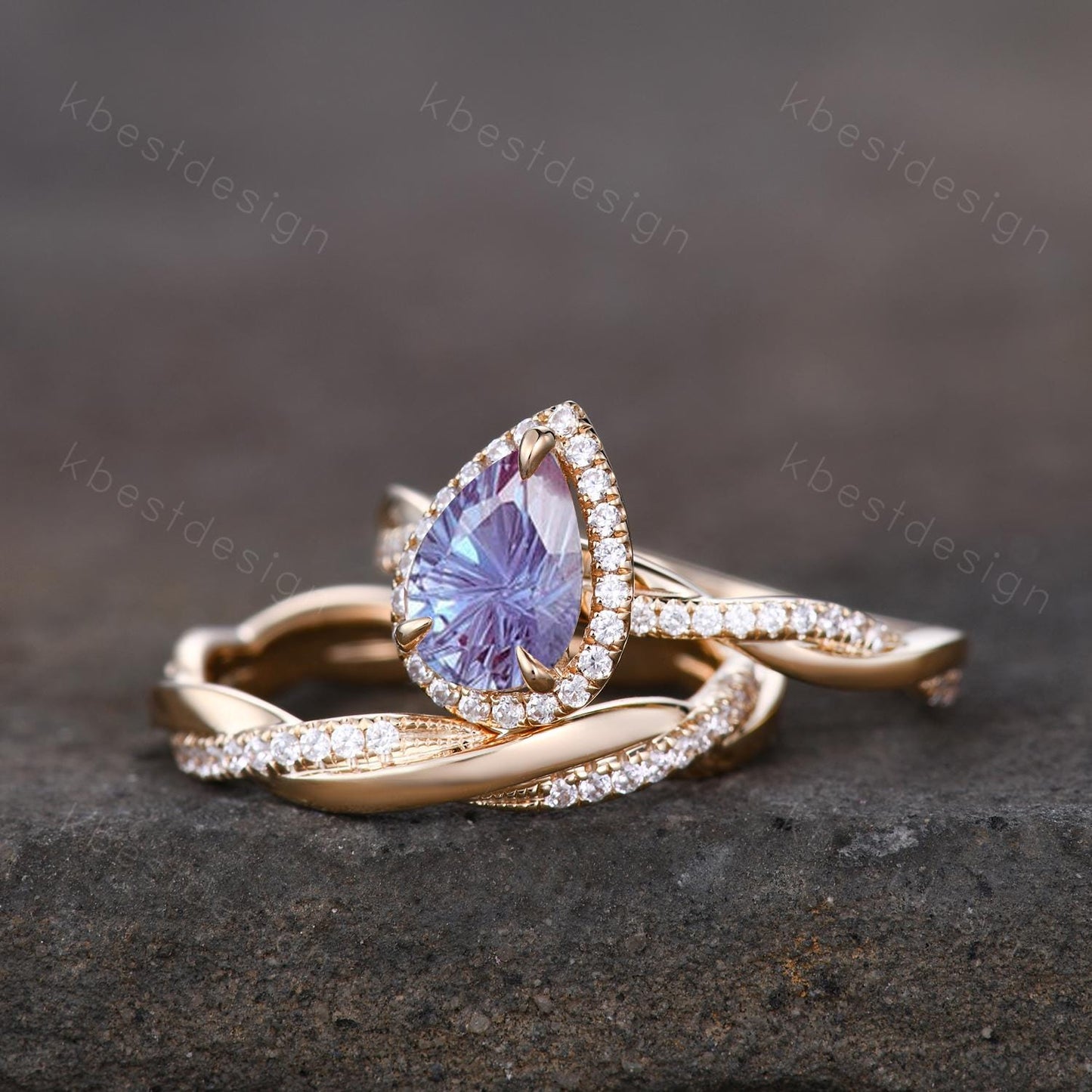 Firework Alexandrite Engagement Ring Set Teardrop Alexandrite Ring Twist Moissanite Wedding Band Promise Ring Bridal Set 14K Solid Gold Ring