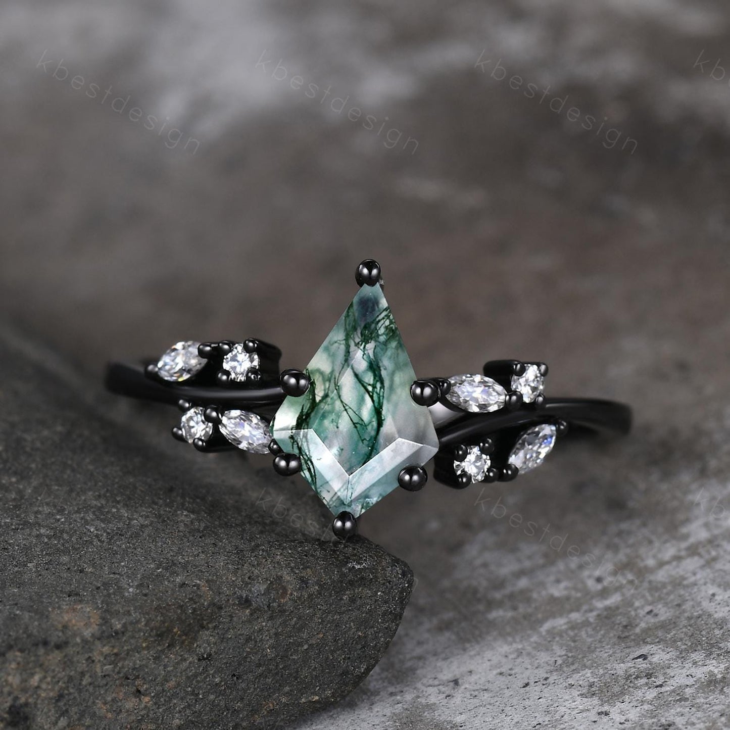 Vintage moss agate engagement ring unique black gold promise ring for women moissanite cluster ring kite cut bridal anniversary ring