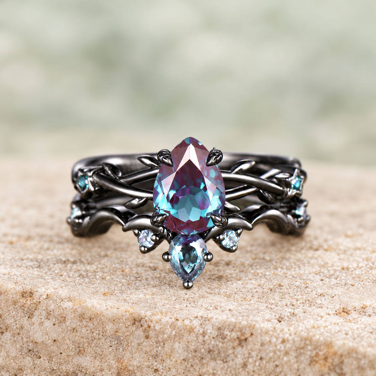 Pear Alexandrite Moon & Star Bridal Ring Set — detail 3