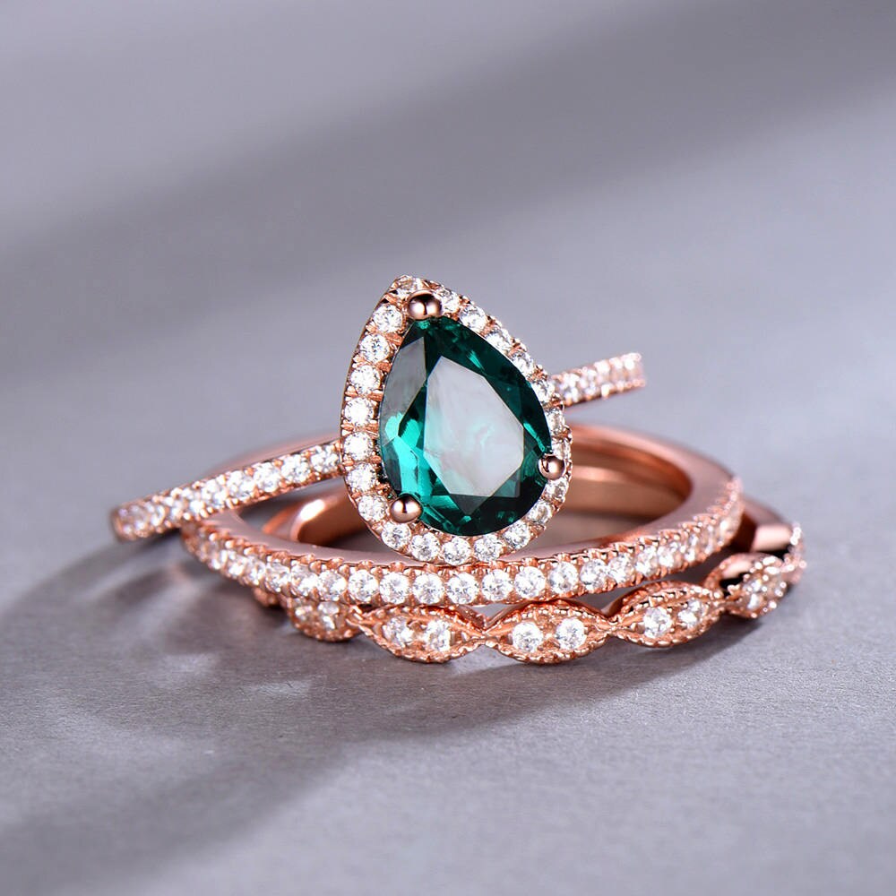 Emerald Wedding Ring Set 6x8mm Pear Cut Emerald Engagement Ring Half Eternity Art Deco Wedding Band Silver Bridal Set Rose Gold Plated