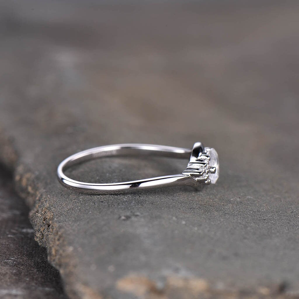 Dainty 5mm Round Moonstone Engagement Ring, Moonstone Ring, Silver Moonstone Ring, Wedding Ring, Gemstone Ring, Promise Ring, Delicate Ring