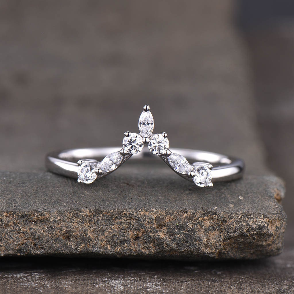 CZ Diamond Curved Wedding Band, Chevron Sterling Silver Ring, V Shape Ring, Stacking Ring, Art deco Wedding ring, Stackable Band