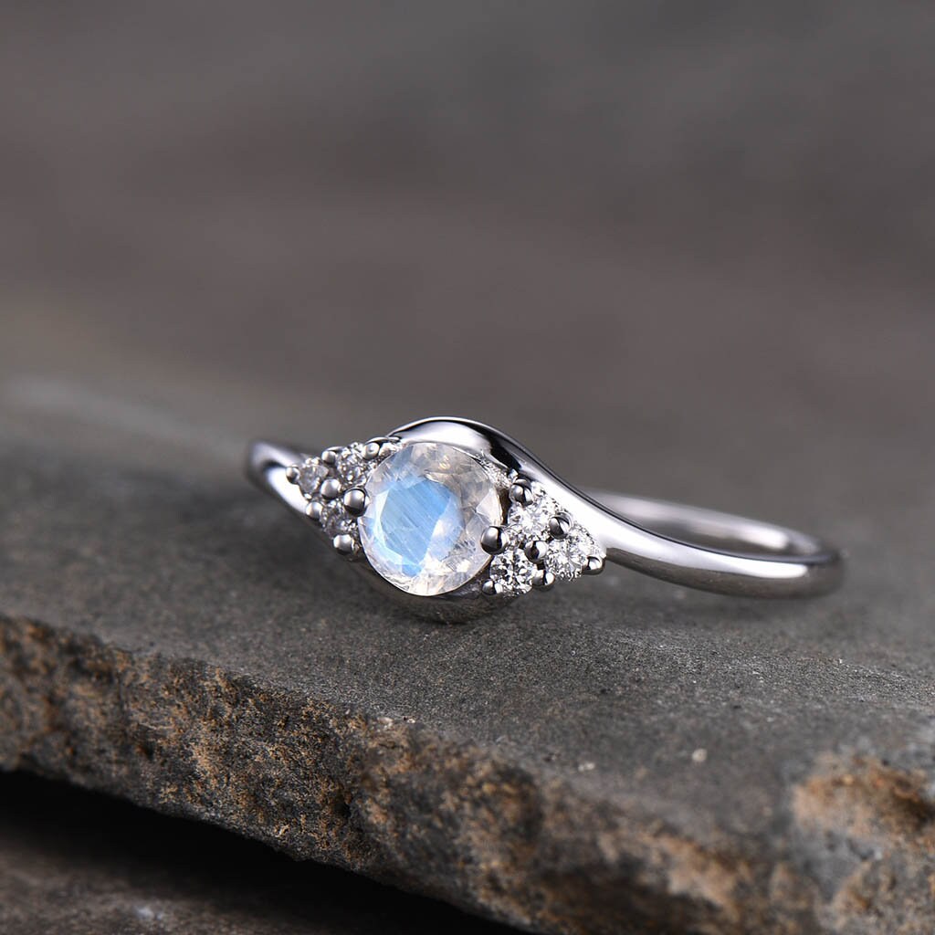 Dainty 5mm Round Moonstone Engagement Ring, Moonstone Ring, Silver Moonstone Ring, Wedding Ring, Gemstone Ring, Promise Ring, Delicate Ring