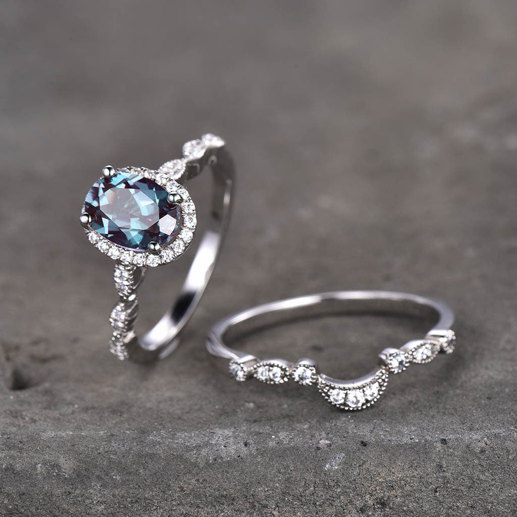 Oval Alexandrite Ring, Sterling Silver Ring, Alexandrite Wedding Ring Set, Engagement Ring, Promise Ring, Color Changing Stone, Gift for Her