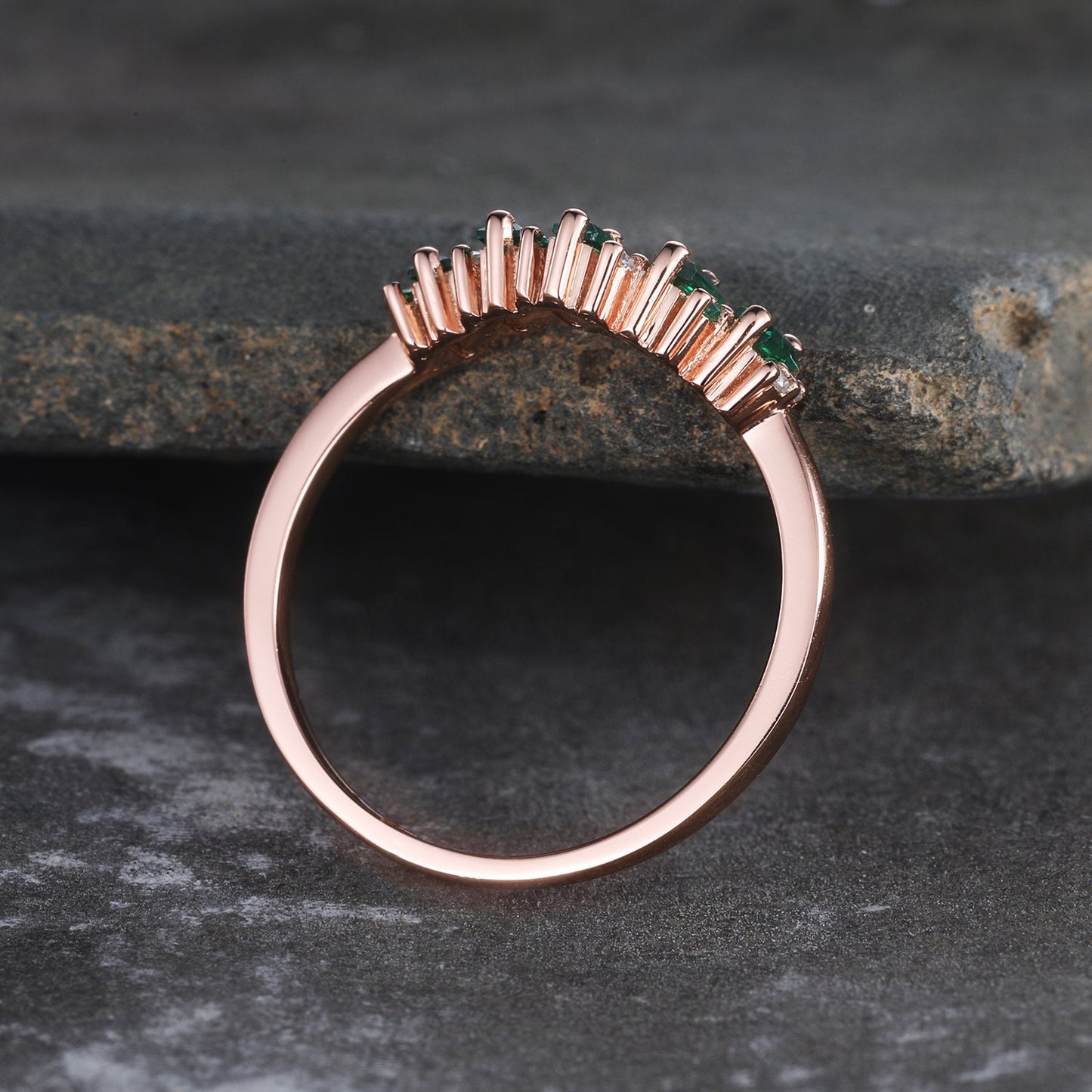 Vintage Curved Emerald Band Baguette Cut Emerald Wedding Ring Rose Gold Ring Green Stone Ring Stacking Matching Band May Birthstone