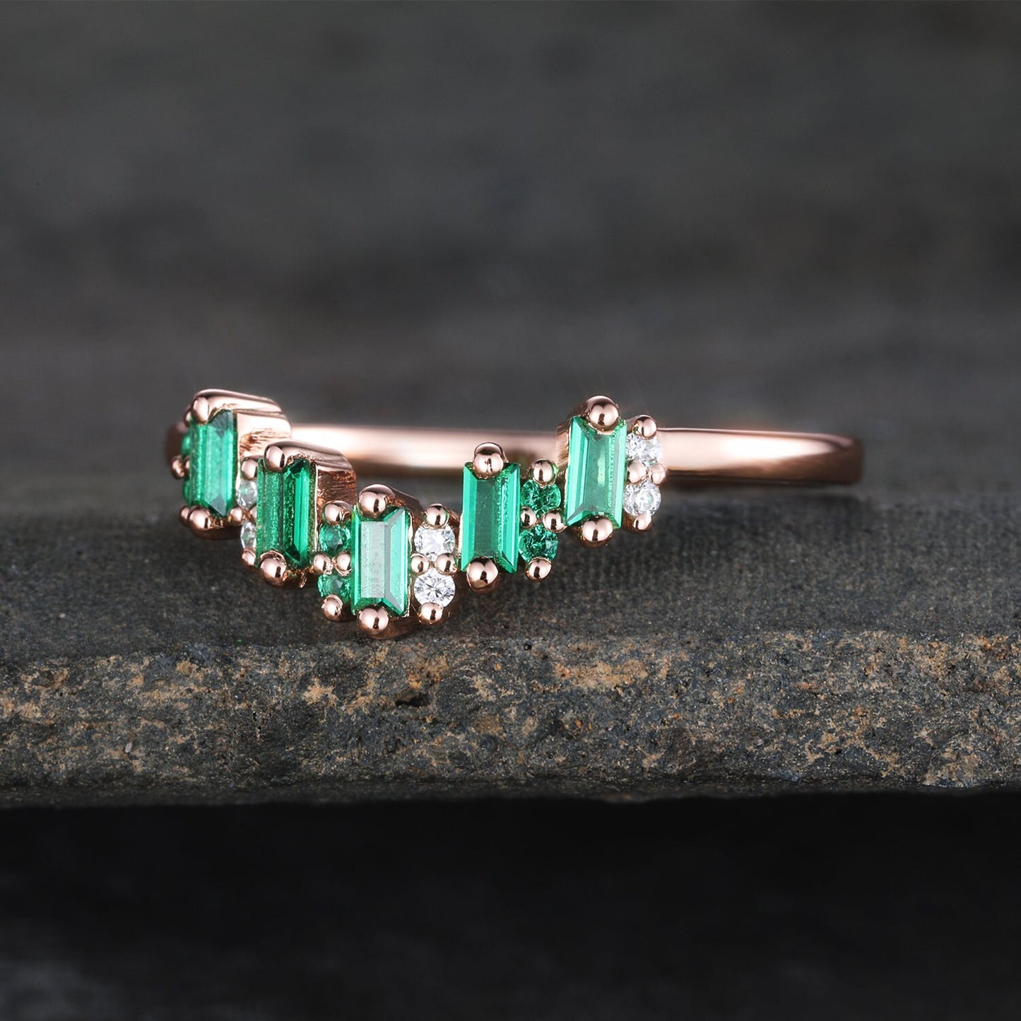 Vintage Curved Emerald Band Baguette Cut Emerald Wedding Ring Rose Gold Ring Green Stone Ring Stacking Matching Band May Birthstone