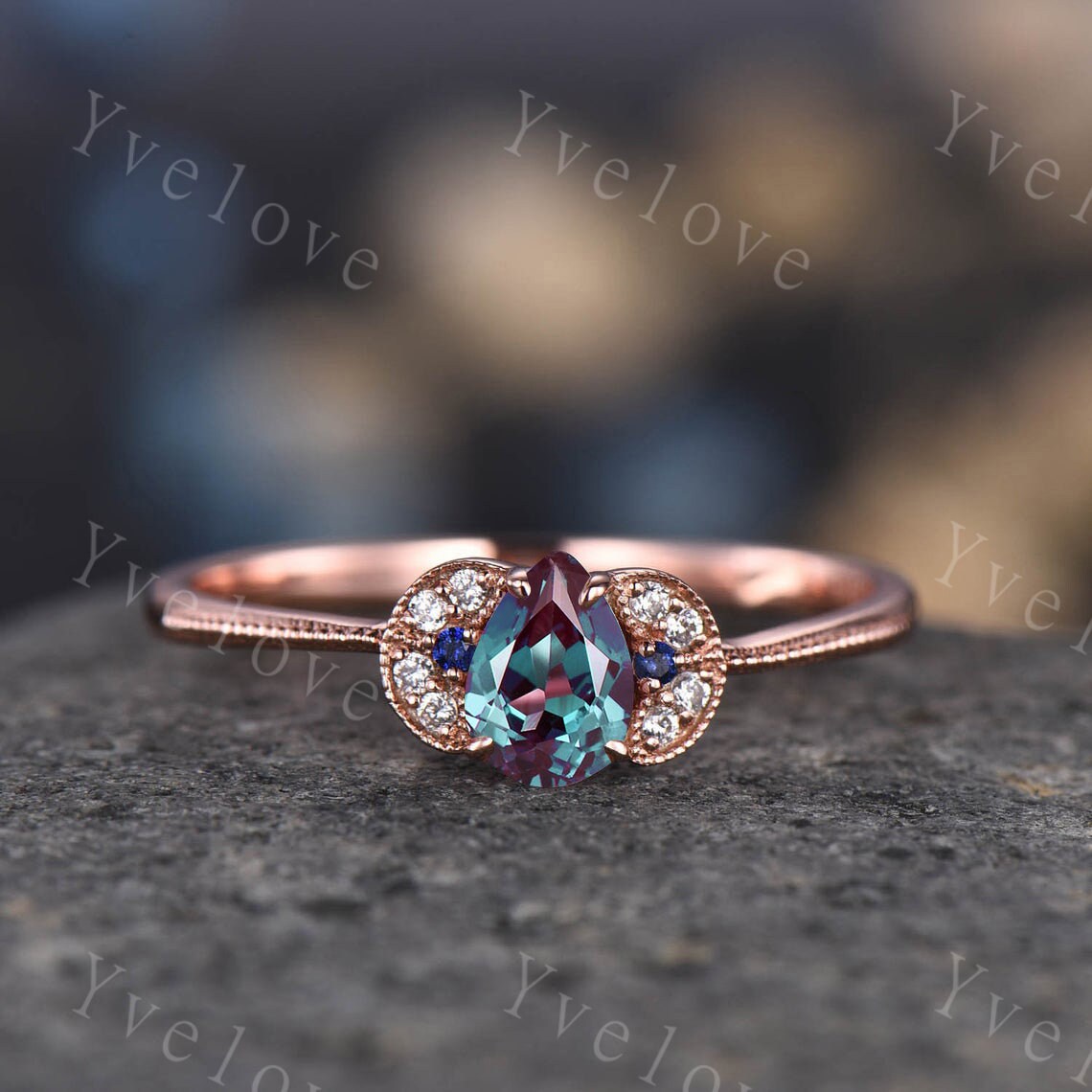 Alexandrite Ring, Pear Alexandrite Engagement Ring, June Birthstone Ring, Vintage Wedding Band, 14k Rose Gold, Promise Ring, Bridal Set
