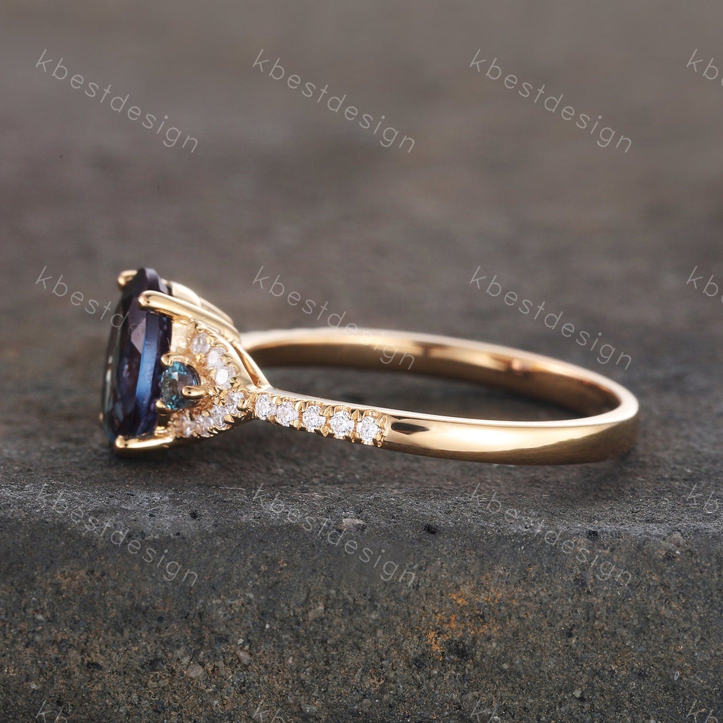 Oval Alexandrite Engagement Ring Solid Yellow Gold Alexandrite Ring Dainty Ring June Birthstone Ring Promise Ring Anniversary Ring