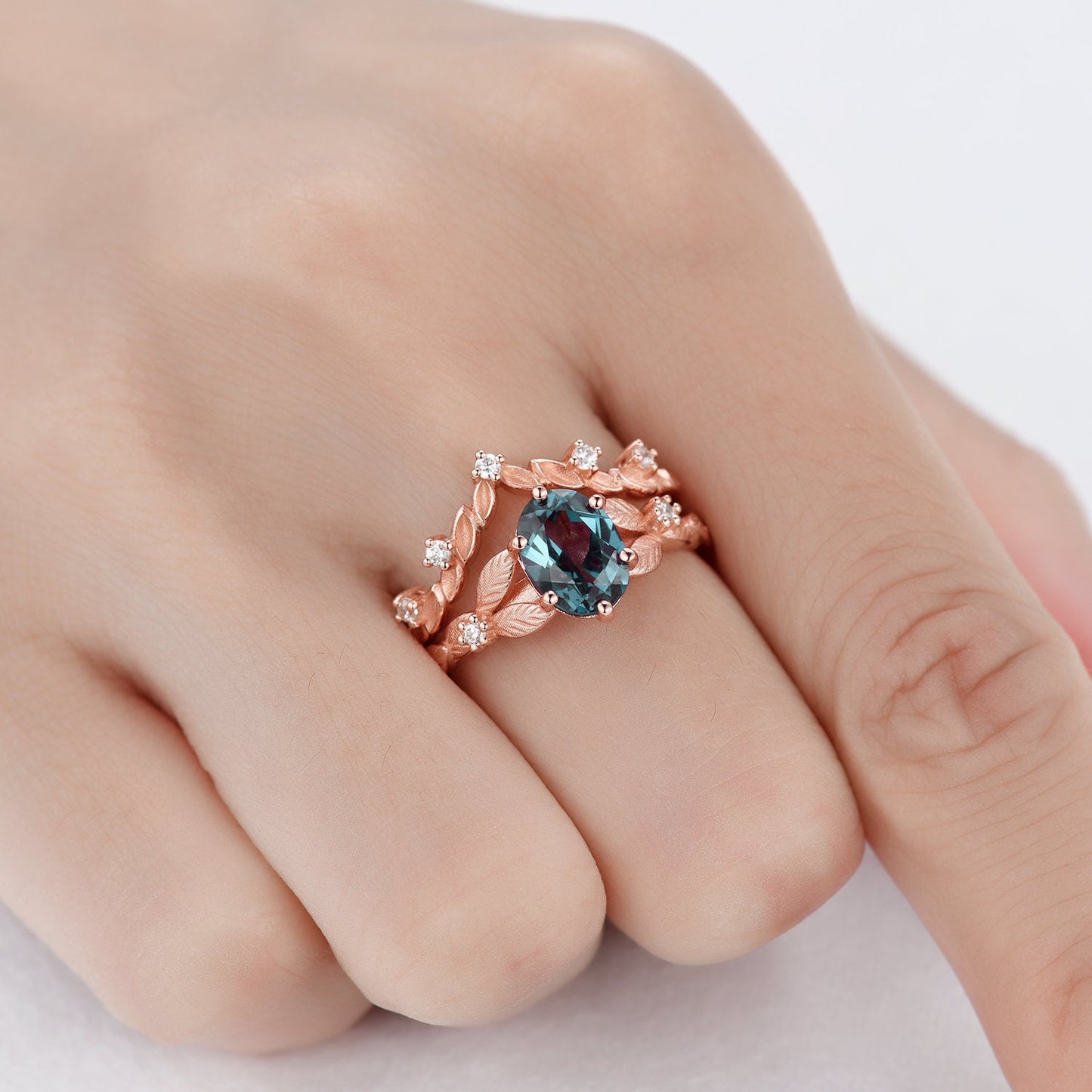 Vintage Alexandrite engagement ring set Floral Alexandrite Wedding Ring Set June Birthstone Bridal Ring Set Women Promise Ring Set Jewelry