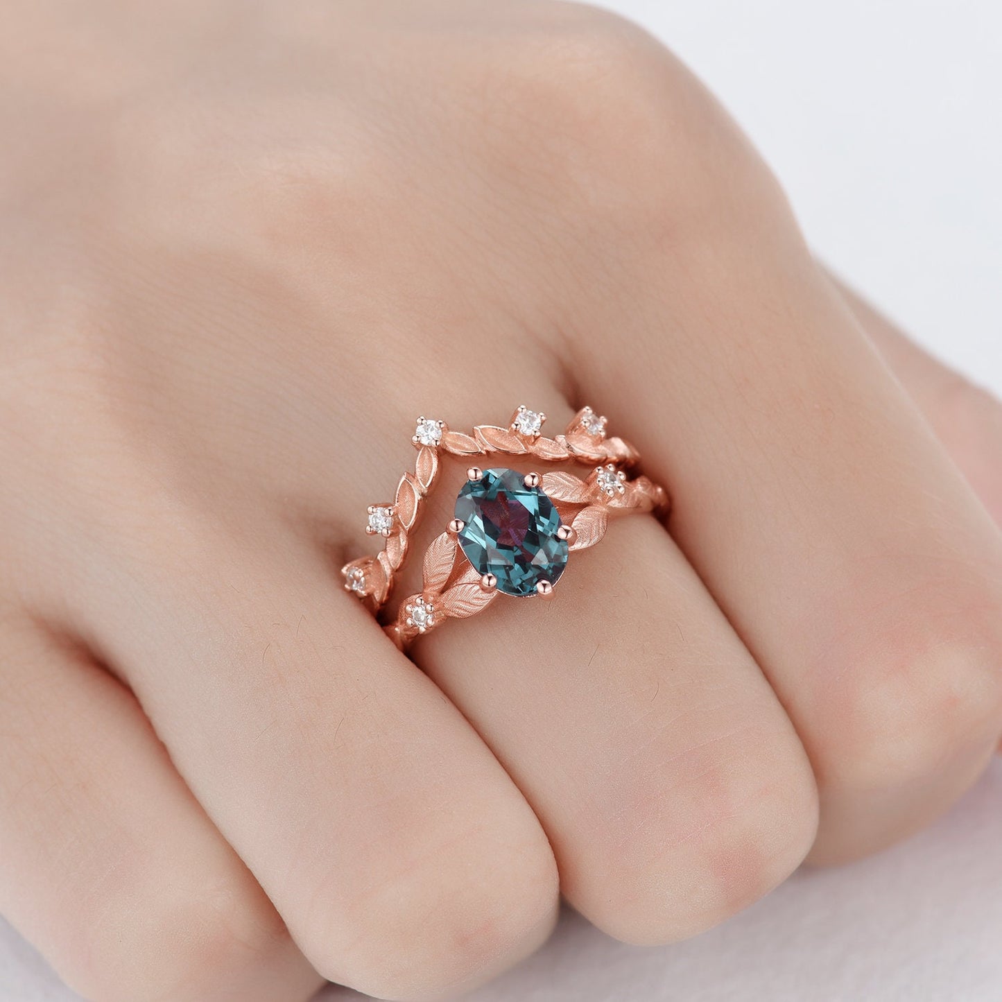 Vintage Alexandrite engagement ring set Floral Alexandrite Wedding Ring Set June Birthstone Bridal Ring Set Women Promise Ring Set Jewelry