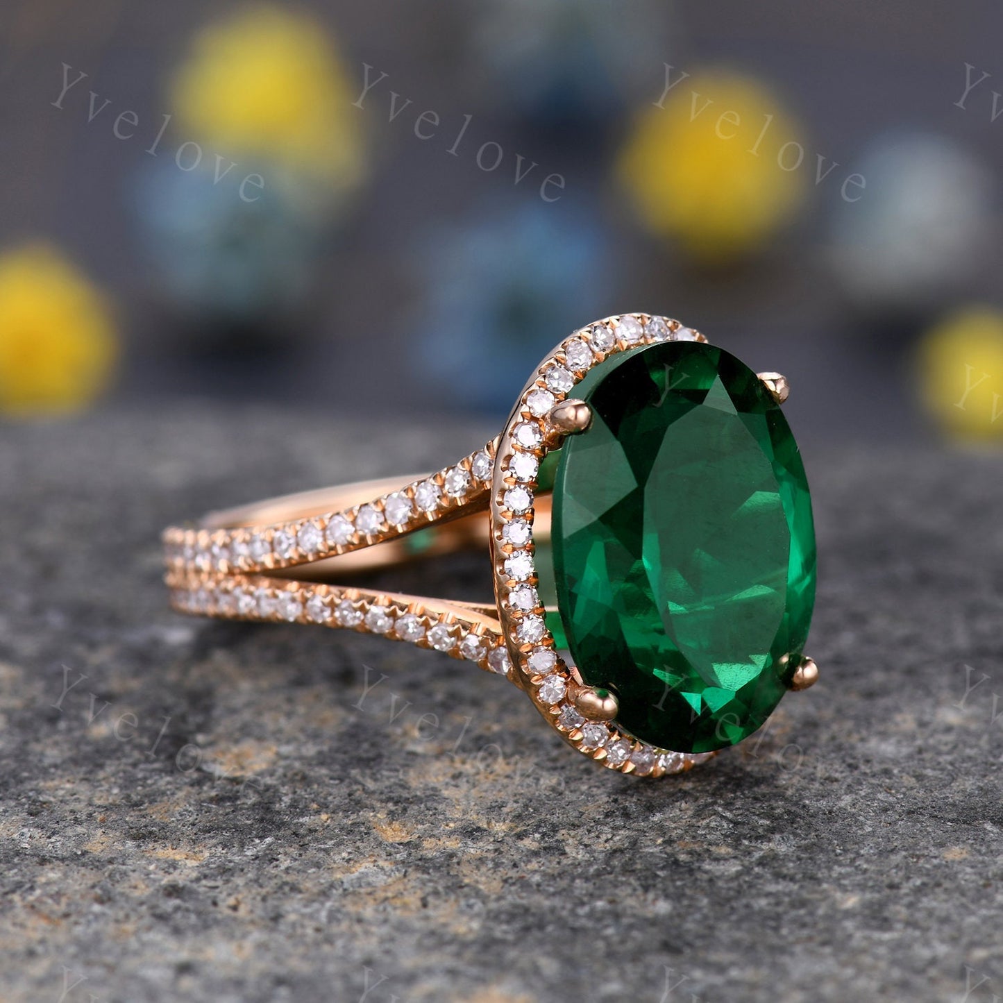 10x14mm Emerald Engagement Ring Diamond Wedding Band Oval Emerald Gemstone Women Bridal Ring Split Shank Statement Ring Anniversary Ring