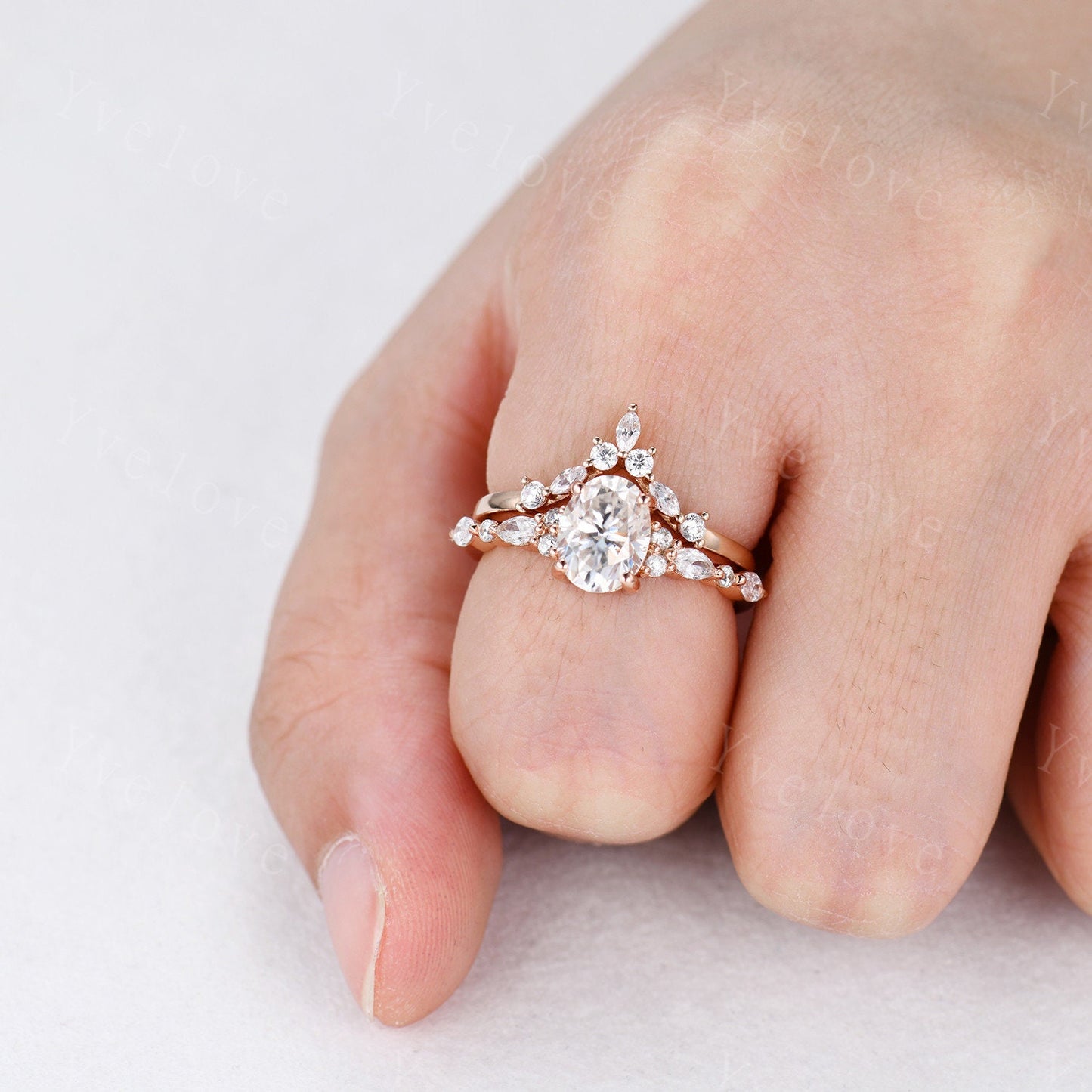 1.5ct Oval Moissanite Engagement Ring Set Moissanite Bridal Set Unique Marquise Moissanite Chevron Band Rose Gold Cluster Wedding Women Ring