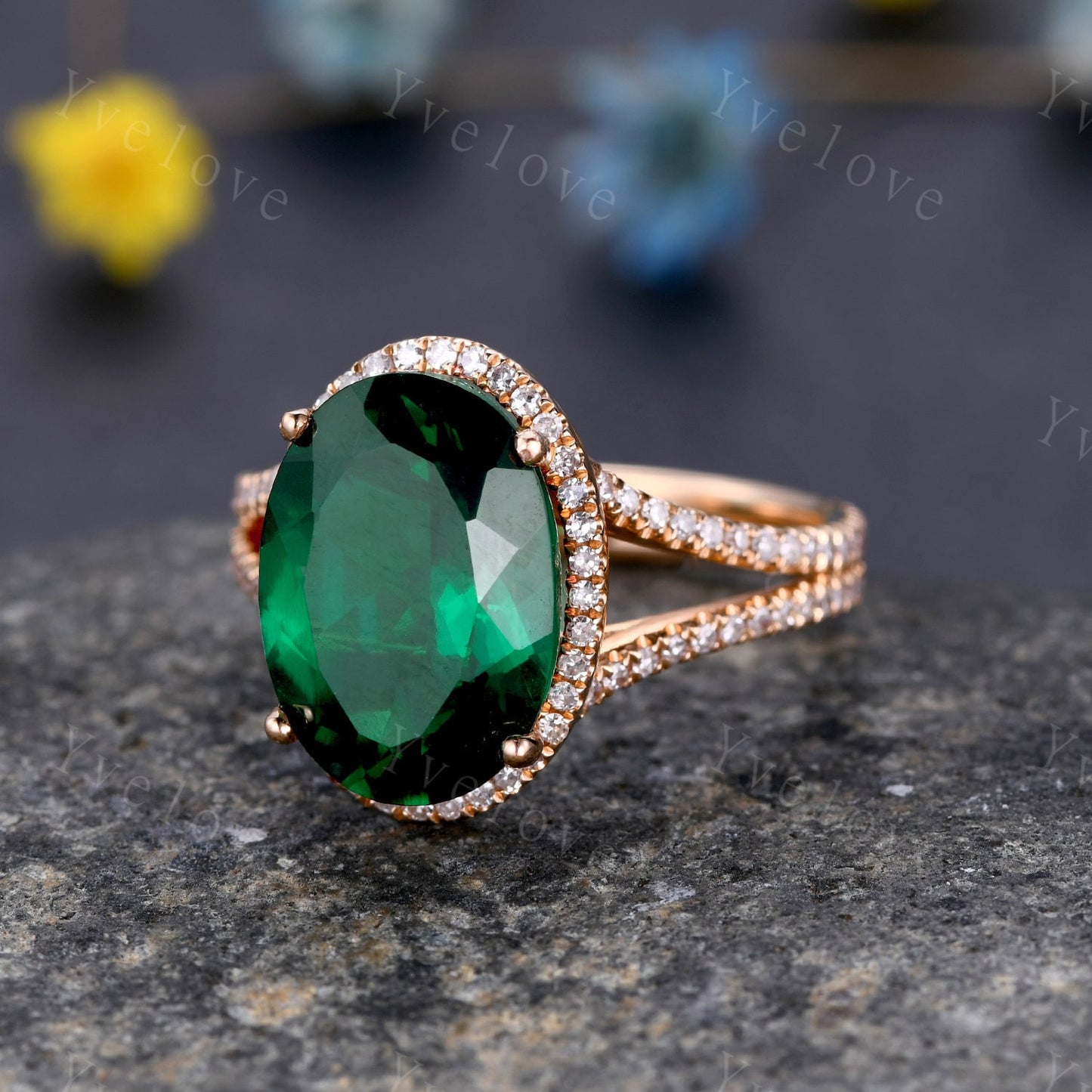 10x14mm Emerald Engagement Ring Diamond Wedding Band Oval Emerald Gemstone Women Bridal Ring Split Shank Statement Ring Anniversary Ring