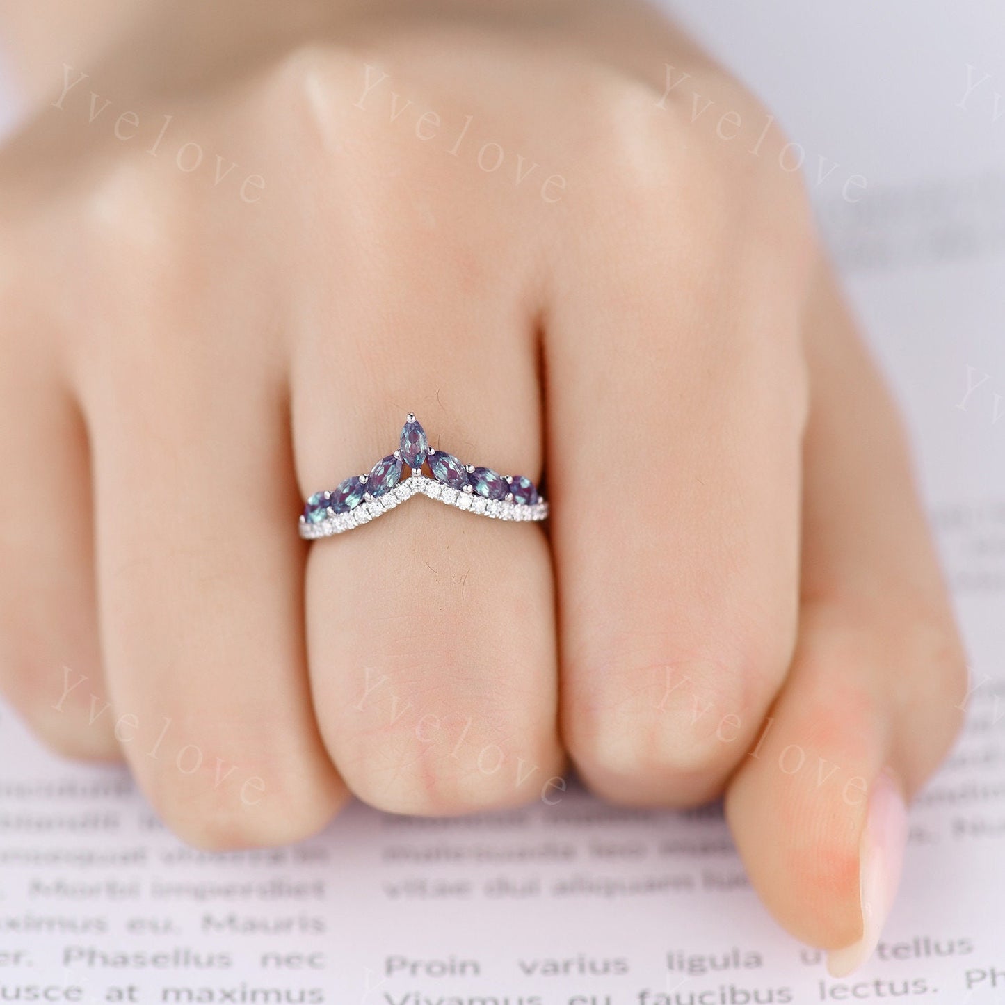 Unique Alexandrite wedding ring,Alexandrite wedding band,Marquise alexandrite ring,Curved V stacking rings,Diamond Ring,14k white  gold ring