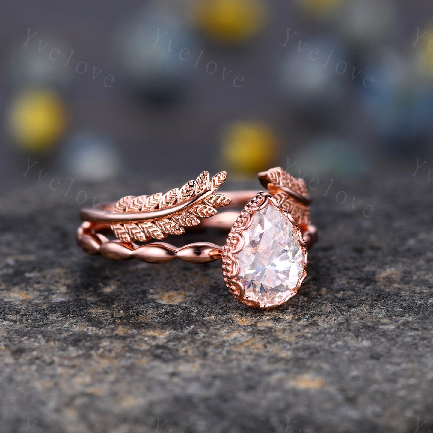 Vintage Pear Cut Moissanite Engagement Ring Set Unique Leaf Twisted Design Ring Art Deco 14K Rose Gold Oval Moissanite Bridal Set Customized