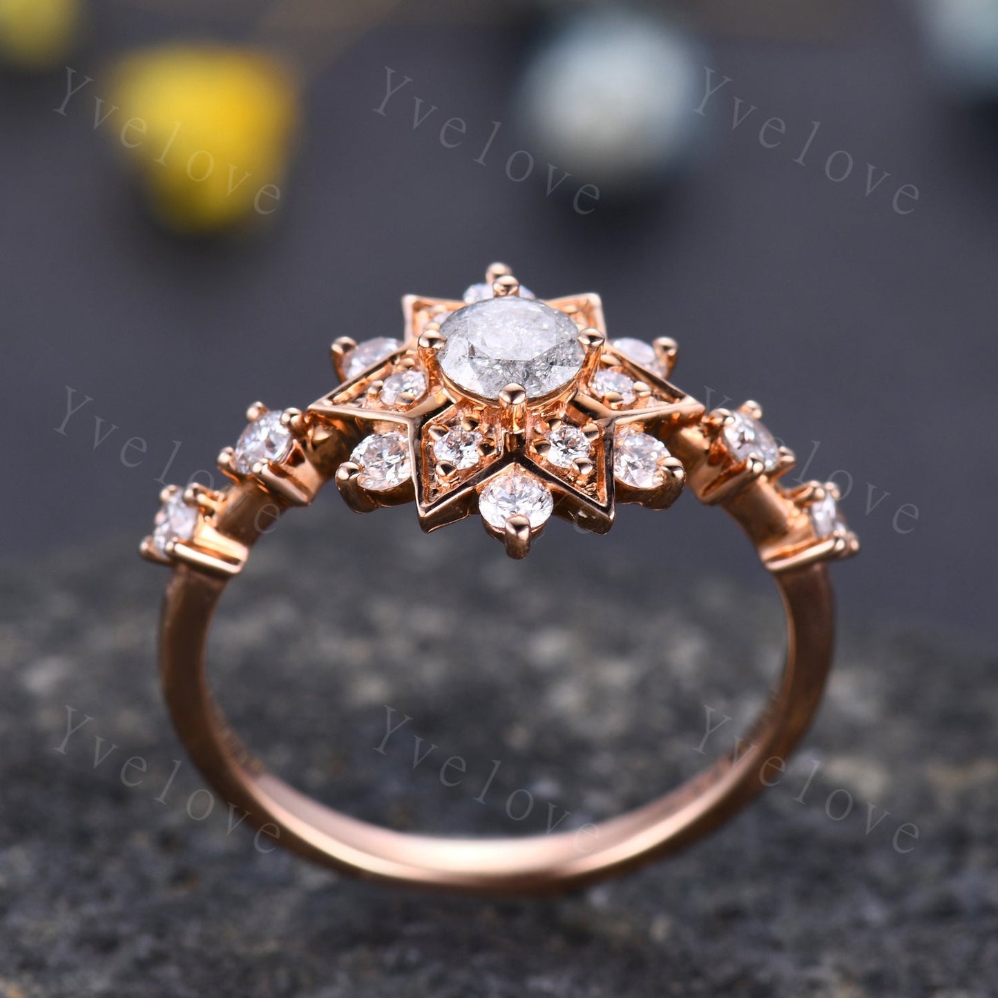 Salt and Pepper Diamond Engagement Ring,Round Cut Salt and Pepper,Rose Gold Promise Rings,Grey Diamond Ring,Statement Ring,Moissanite Ring