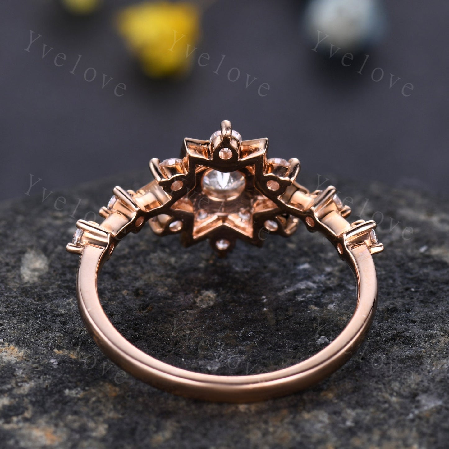 Salt and Pepper Diamond Engagement Ring,Round Cut Salt and Pepper,Rose Gold Promise Rings,Grey Diamond Ring,Statement Ring,Moissanite Ring