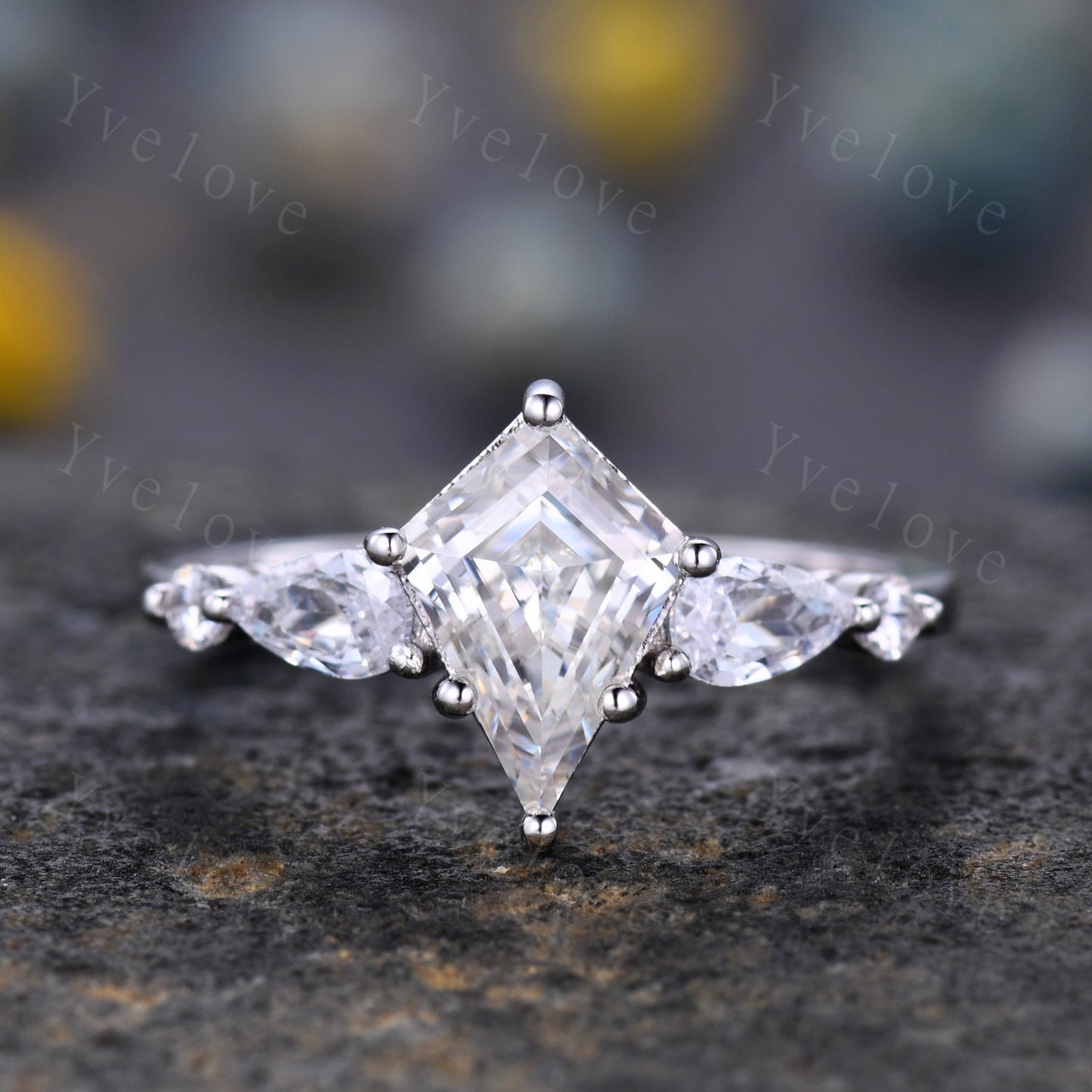 Vintage Kite Cut Moissanite Engagement Ring Set,Pear Cut Moissanite Gem Ring For Women,Unique bridal Wedding Band,14K White Gold,Custom Ring