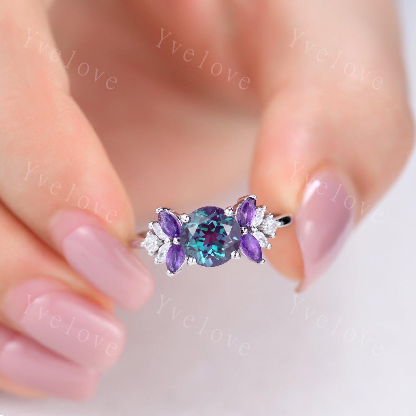 Vintage Alexandrite Engagement Ring,Round Alexandrire,Sterling Silver,Exquisite Women Moissanite Amethyst Gem,Matching Band,Bridal Ring Gift