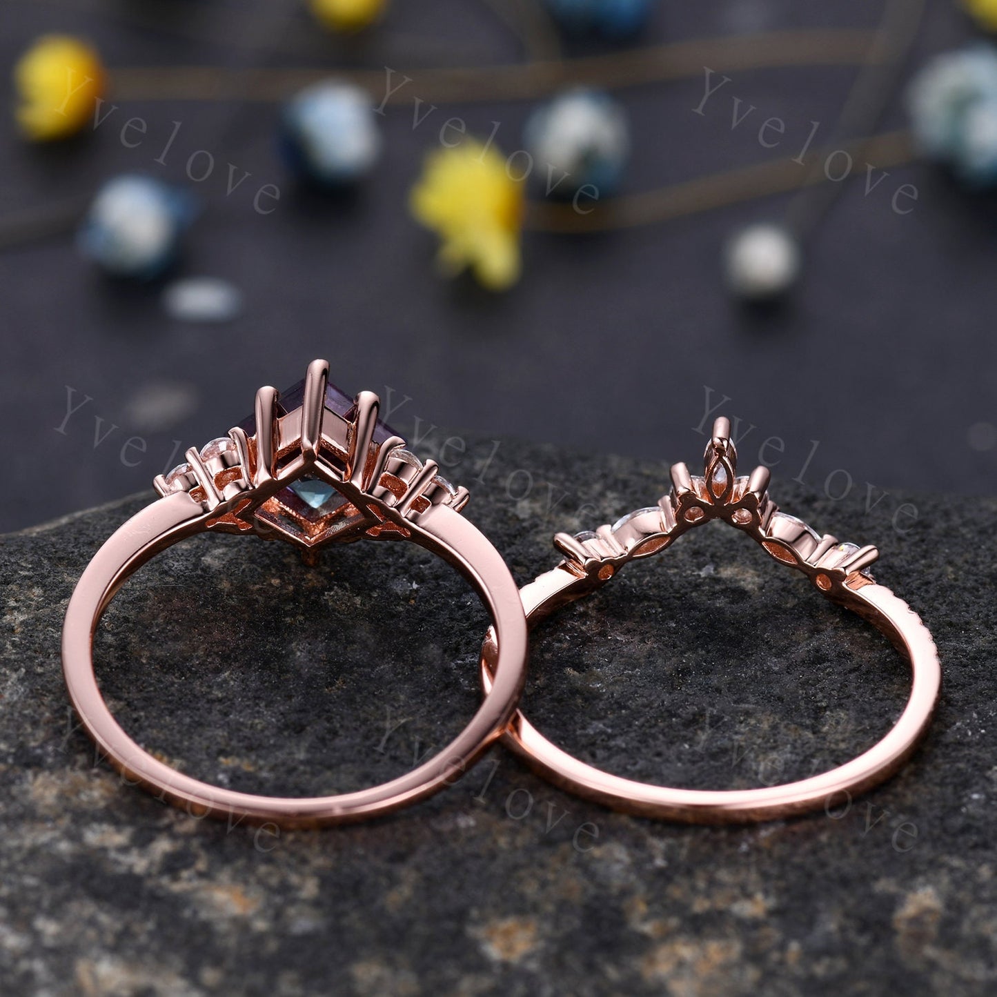 Vintage Unique Alexandrite Ring Set,Princess Cut Engagement Ring Set,Moissanite Matching band,June birthtone,14k rose gold,Women Bridal Ring