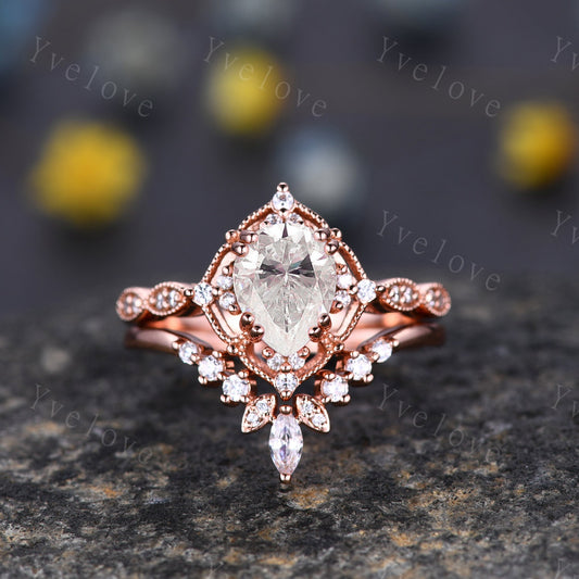 Vintage Moissanite Engagement Ring Set,6x8mm Pear Moissanite Bridal Set,Curved Moissanite Stacking Band,Solid Gold,Women Rings Gift For Her