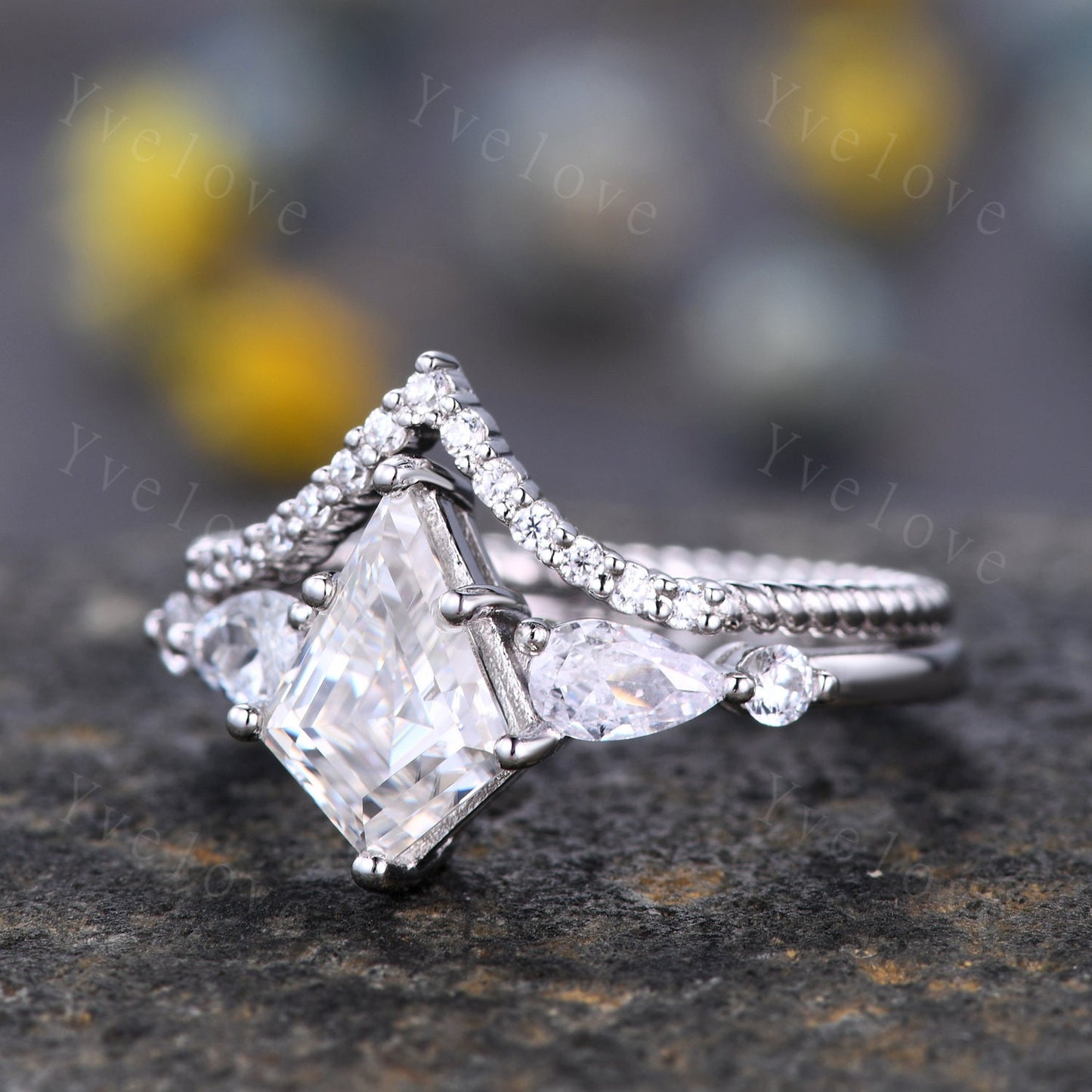 Vintage Kite Cut Moissanite Engagement Ring Set,Pear Cut Moissanite Gem Ring For Women,Unique bridal Wedding Band,14K White Gold,Custom Ring