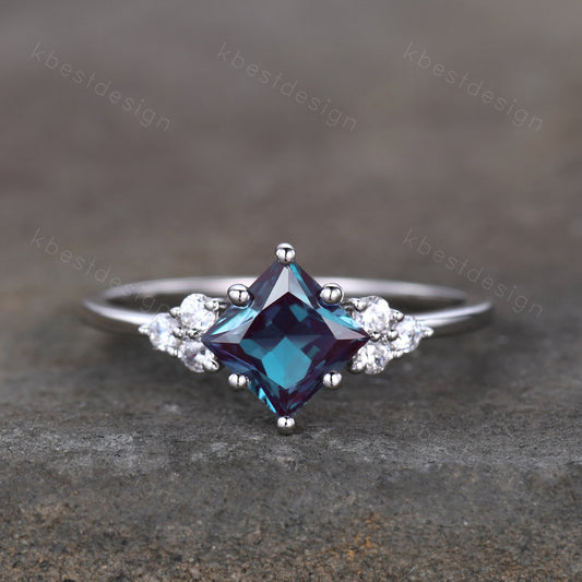 Vintage Princess Cut Alexandrite Engagement Ring Sterling Silver Ring Unique Diamond Cluster Wedding Ring Bridal Promise Ring Anniversary