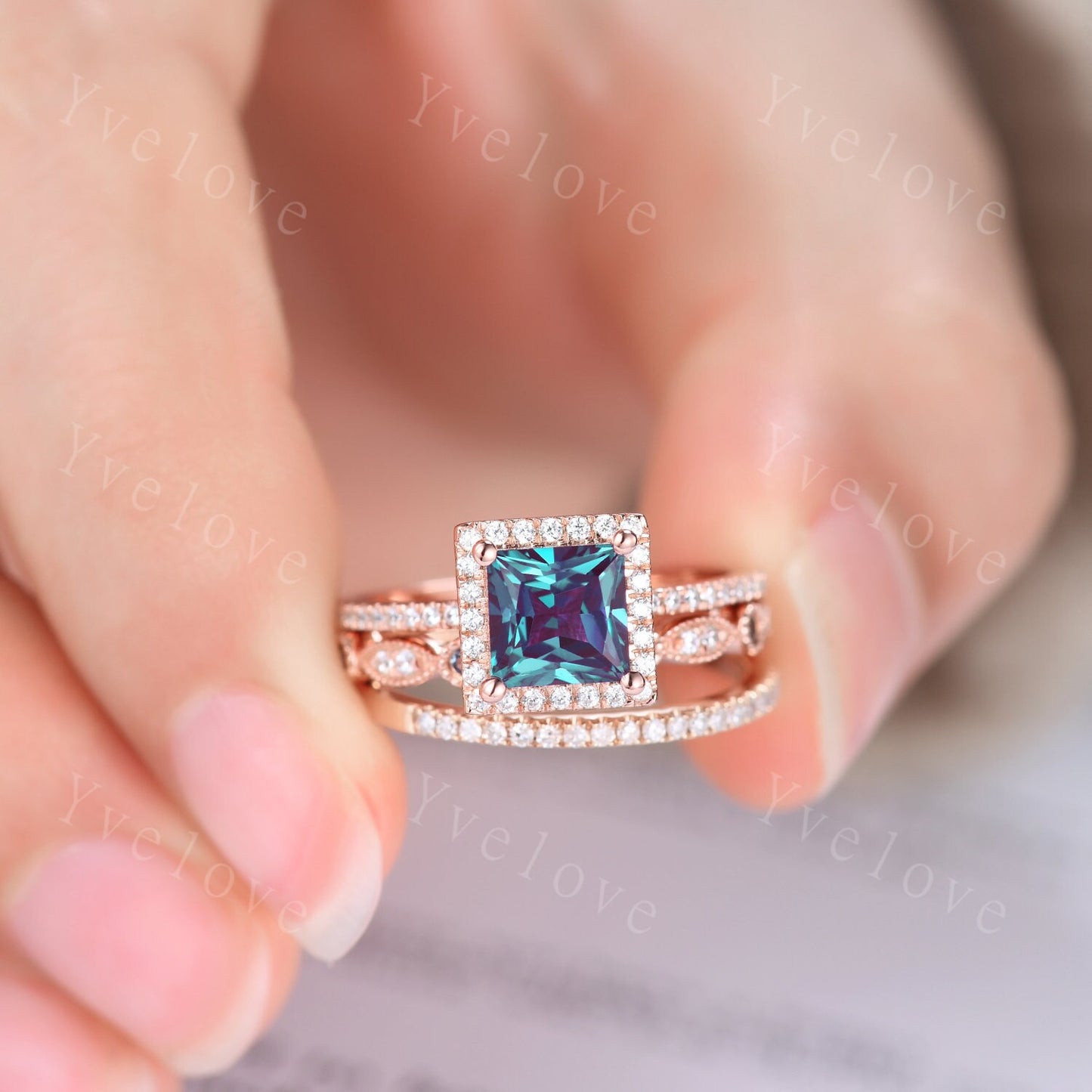 3PCS Vintage Princess Cut Alexandrite Engagement Ring,Alexandrite ring,Moissanite Ring Set,Bridal Wedding Ring Set,Women Rose Gold Ring Gift