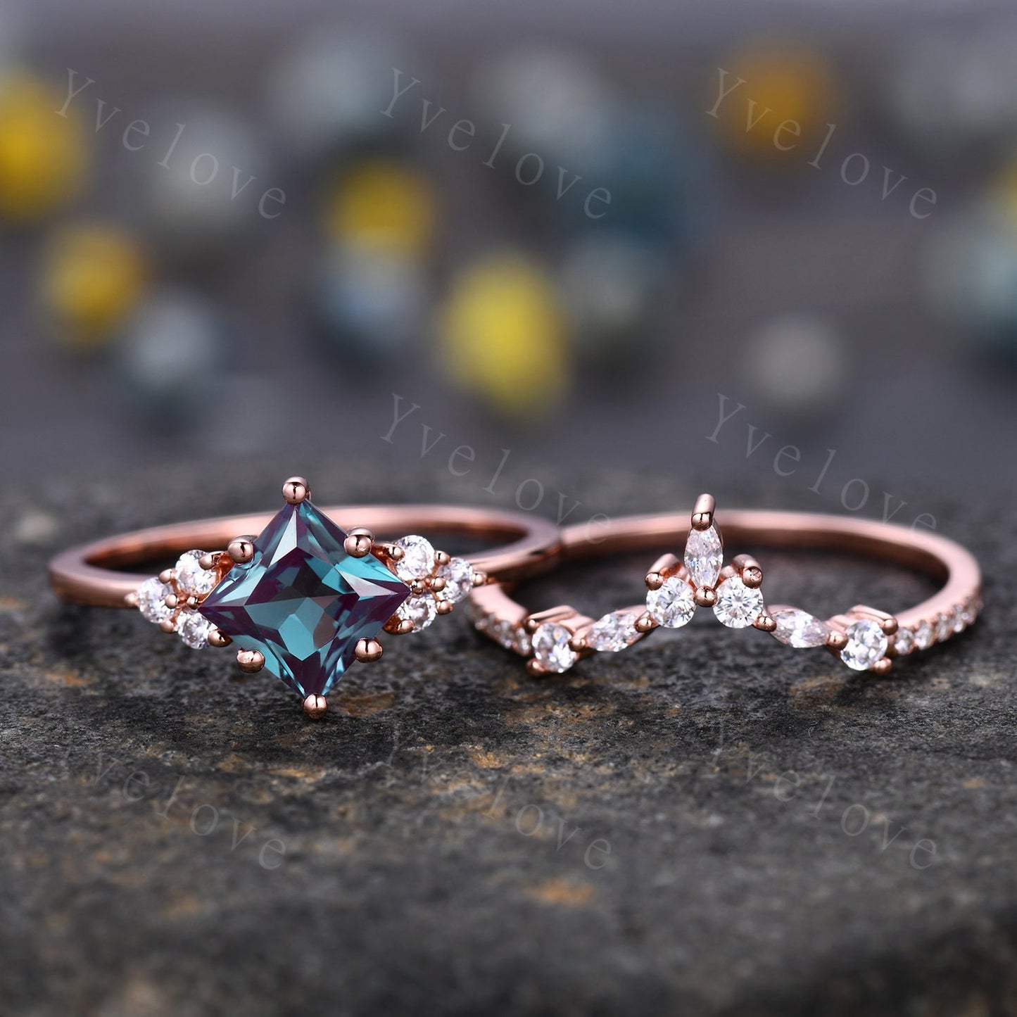 Vintage Unique Alexandrite Ring Set,Princess Cut Engagement Ring Set,Moissanite Matching band,June birthtone,14k rose gold,Women Bridal Ring