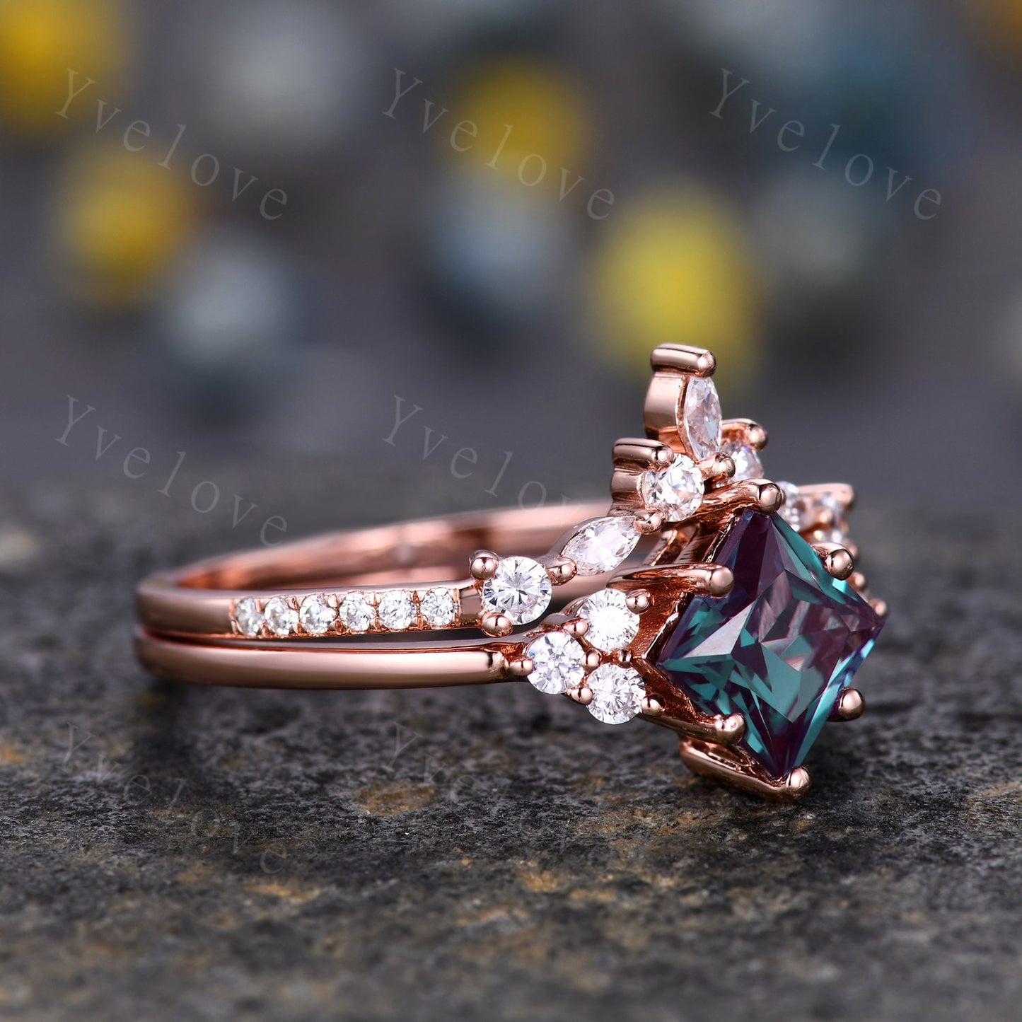 Vintage Unique Alexandrite Ring Set,Princess Cut Engagement Ring Set,Moissanite Matching band,June birthtone,14k rose gold,Women Bridal Ring