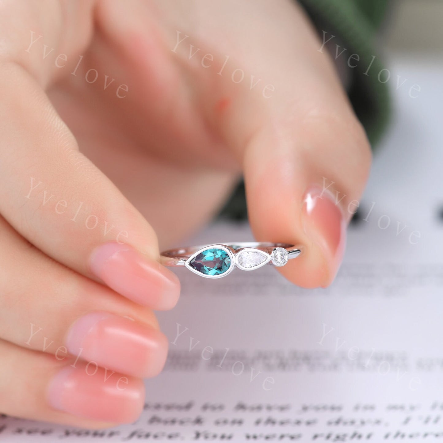 Vintage Alexandrite Engagement Ring,Bezel Set,Pear Cut Gem,Art Deco Moissanite Wedding Band,Unique Women Bridal Promise Ring,Sterling Silver
