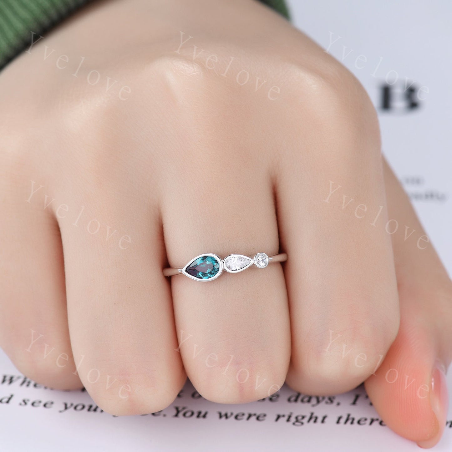 Vintage Alexandrite Engagement Ring,Bezel Set,Pear Cut Gem,Art Deco Moissanite Wedding Band,Unique Women Bridal Promise Ring,Sterling Silver